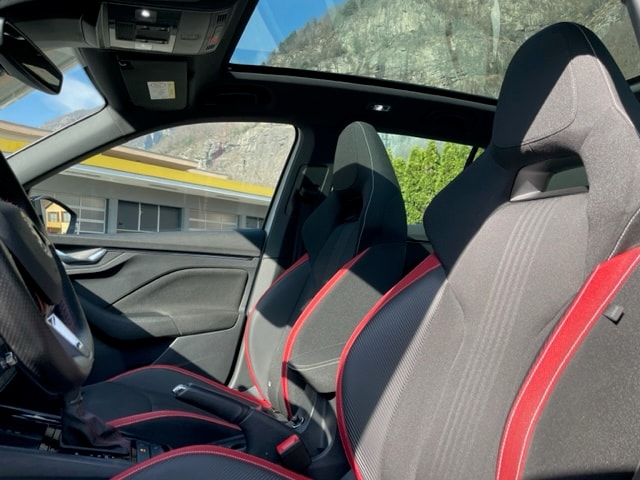SKODA Kamiq 1.5 TSI ACT Monte Carlo DSG-image-9