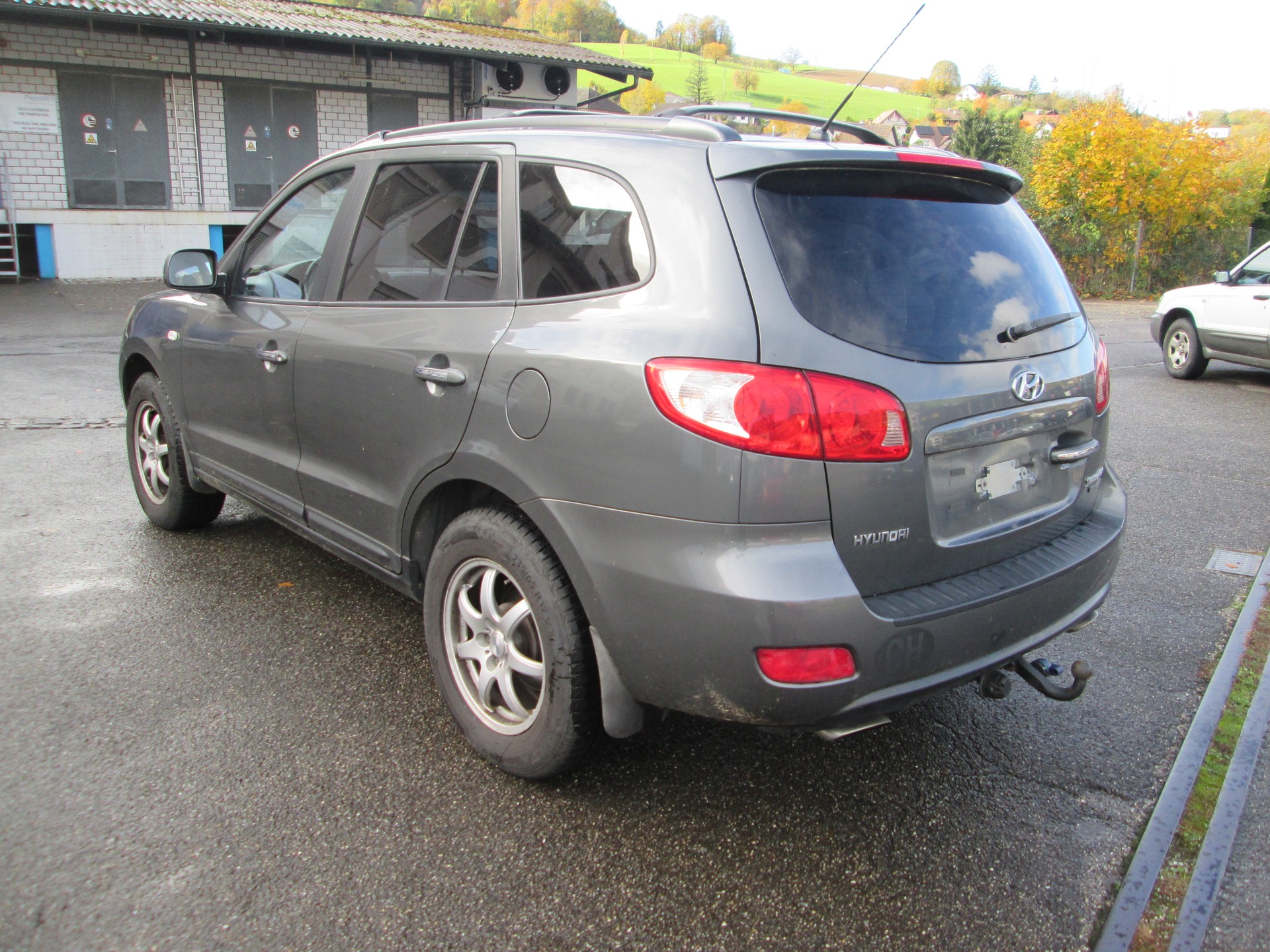 HYUNDAI Santa Fe 2.2 CRDi Premium 4WD Automatic-image-5