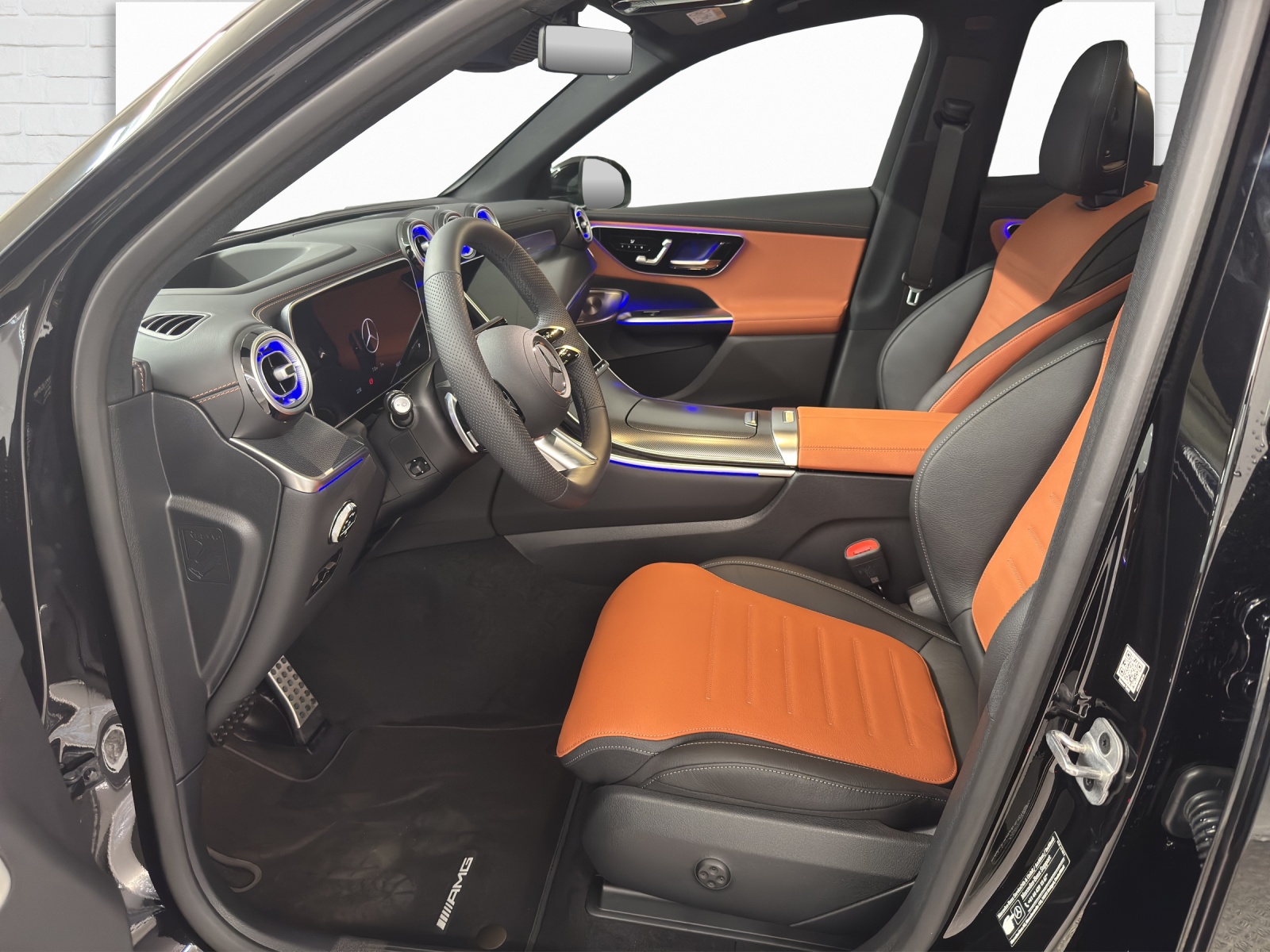 MERCEDES-BENZ GLC 200 AMG Line 4Matic-image-6