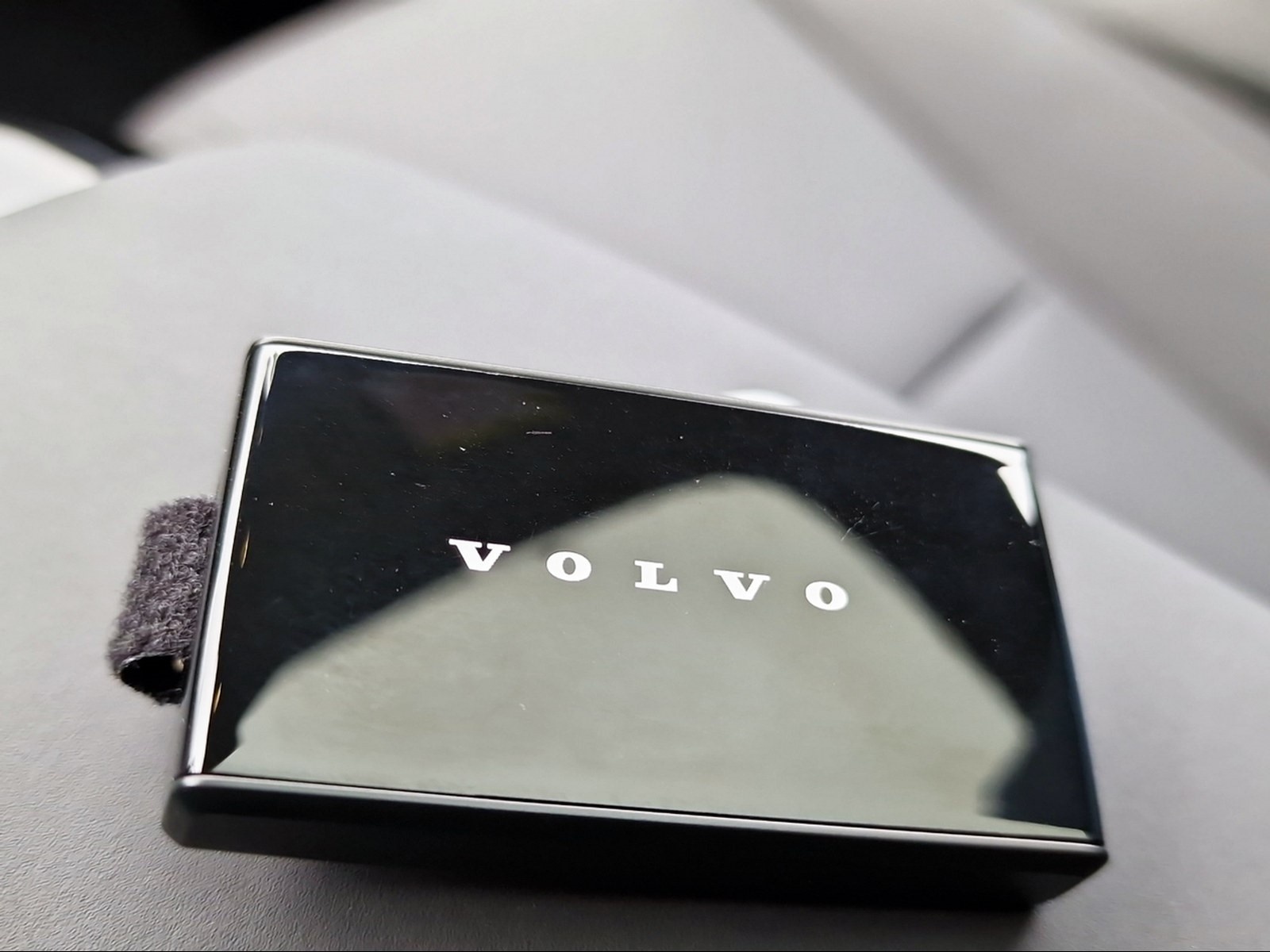 VOLVO EX30 E60 Twin Ultra Performance AWD-image-18
