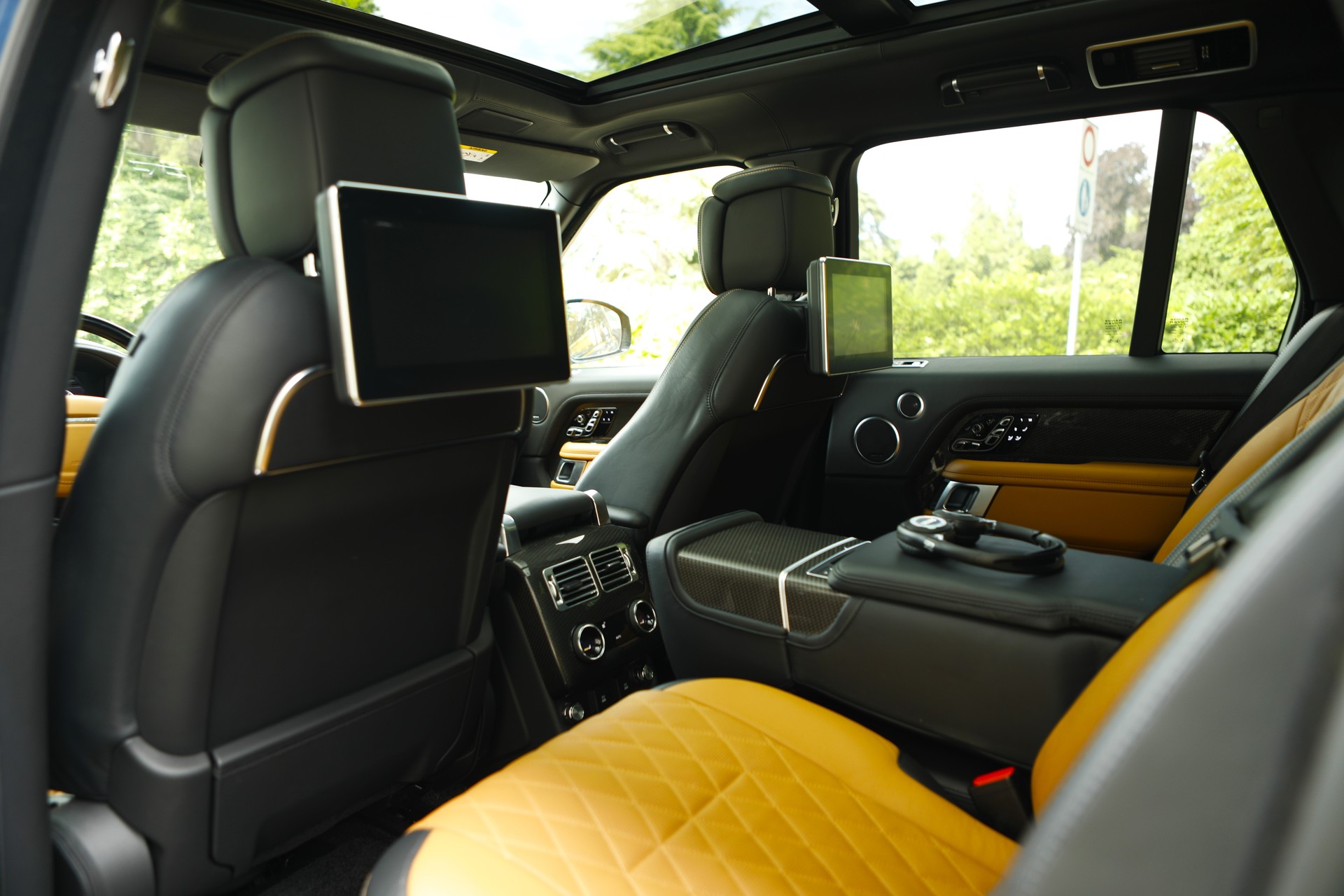 LAND ROVER Range Rover 5.0 V8 S/C SV Autobiography-image-13