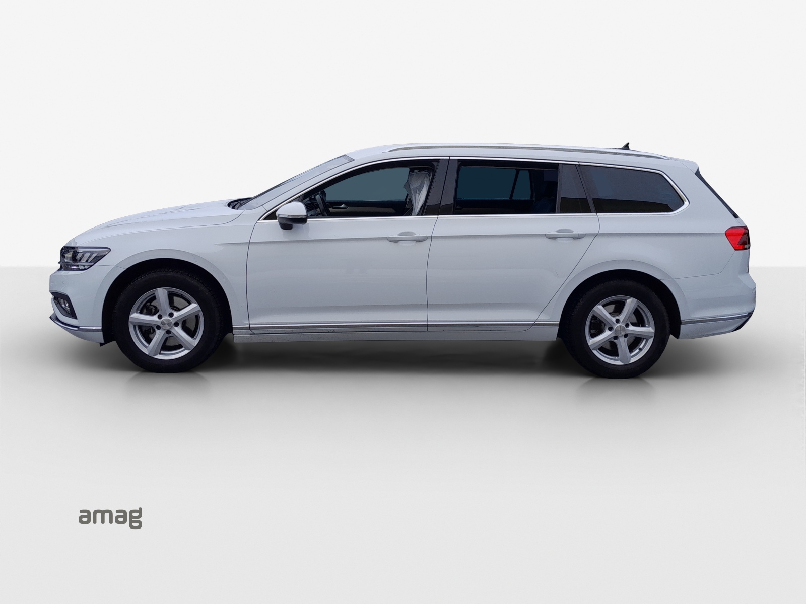 VW Passat 2.0 TDI BMT Elegance 4Motion DSG-image-1