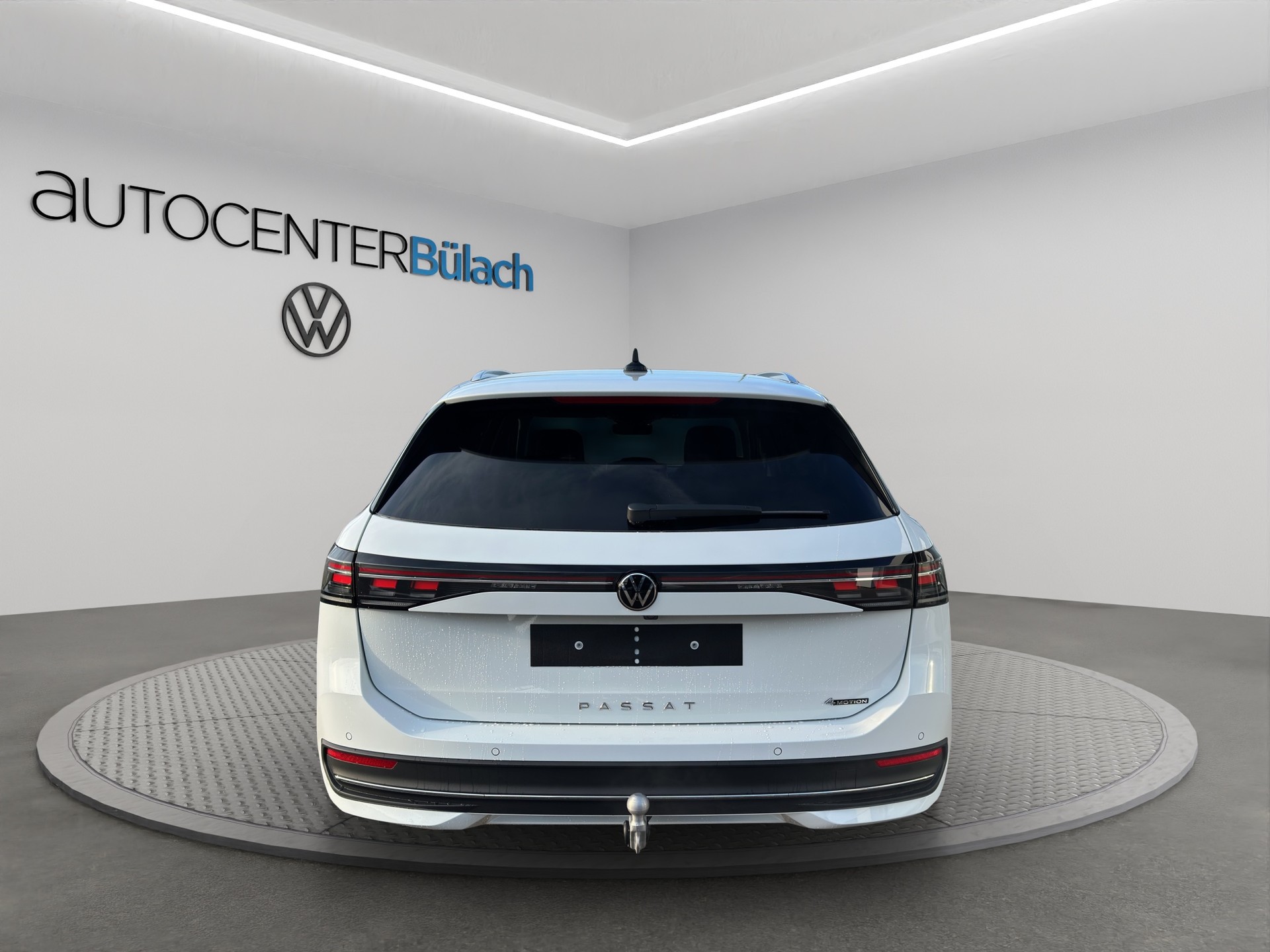VW Passat Variant 2.0 TDI evo Business 4 Motion DSG-image-5