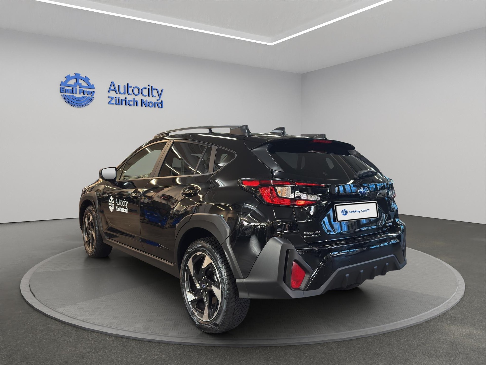 SUBARU Crosstrek 2.0i e-Boxer Swiss Plus-image-2