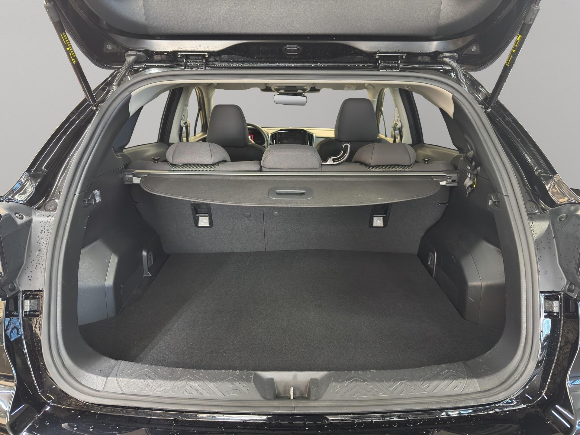 SUBARU Crosstrek 2.0i e-Boxer Swiss Plus-image-12