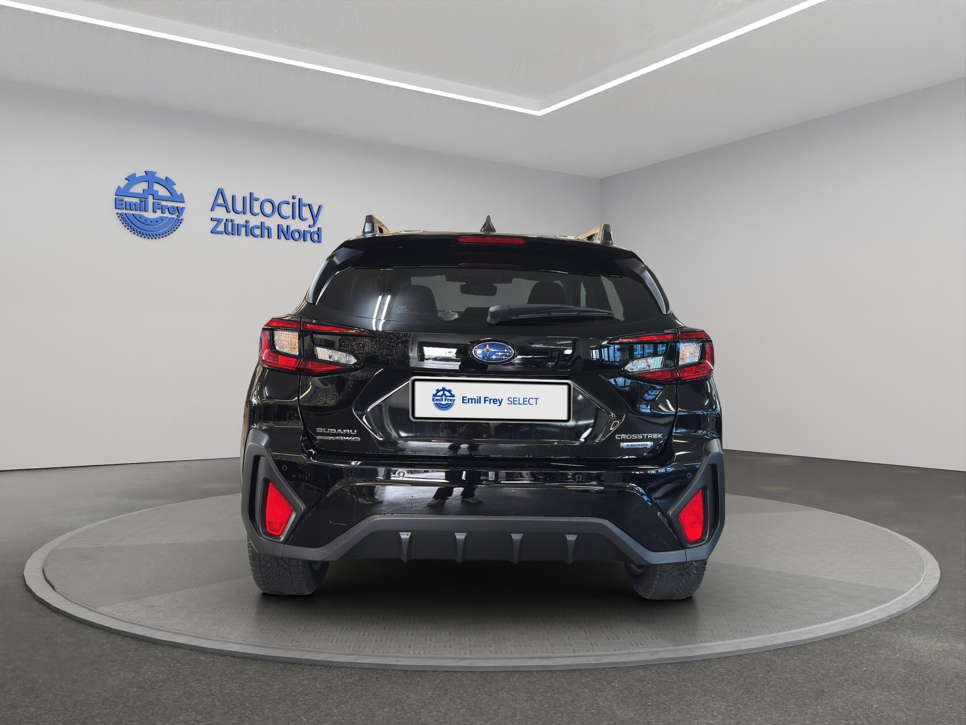SUBARU Crosstrek 2.0i e-Boxer Swiss Plus-image-3