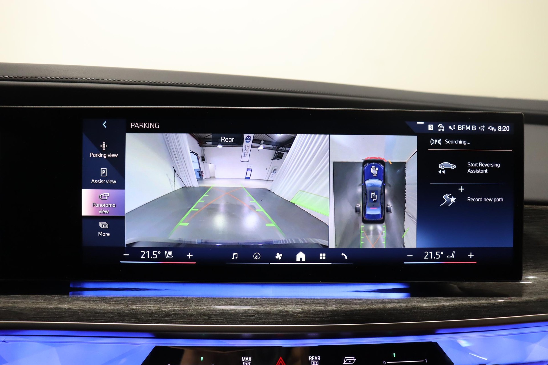 BMW i7 xDrive60-image-17