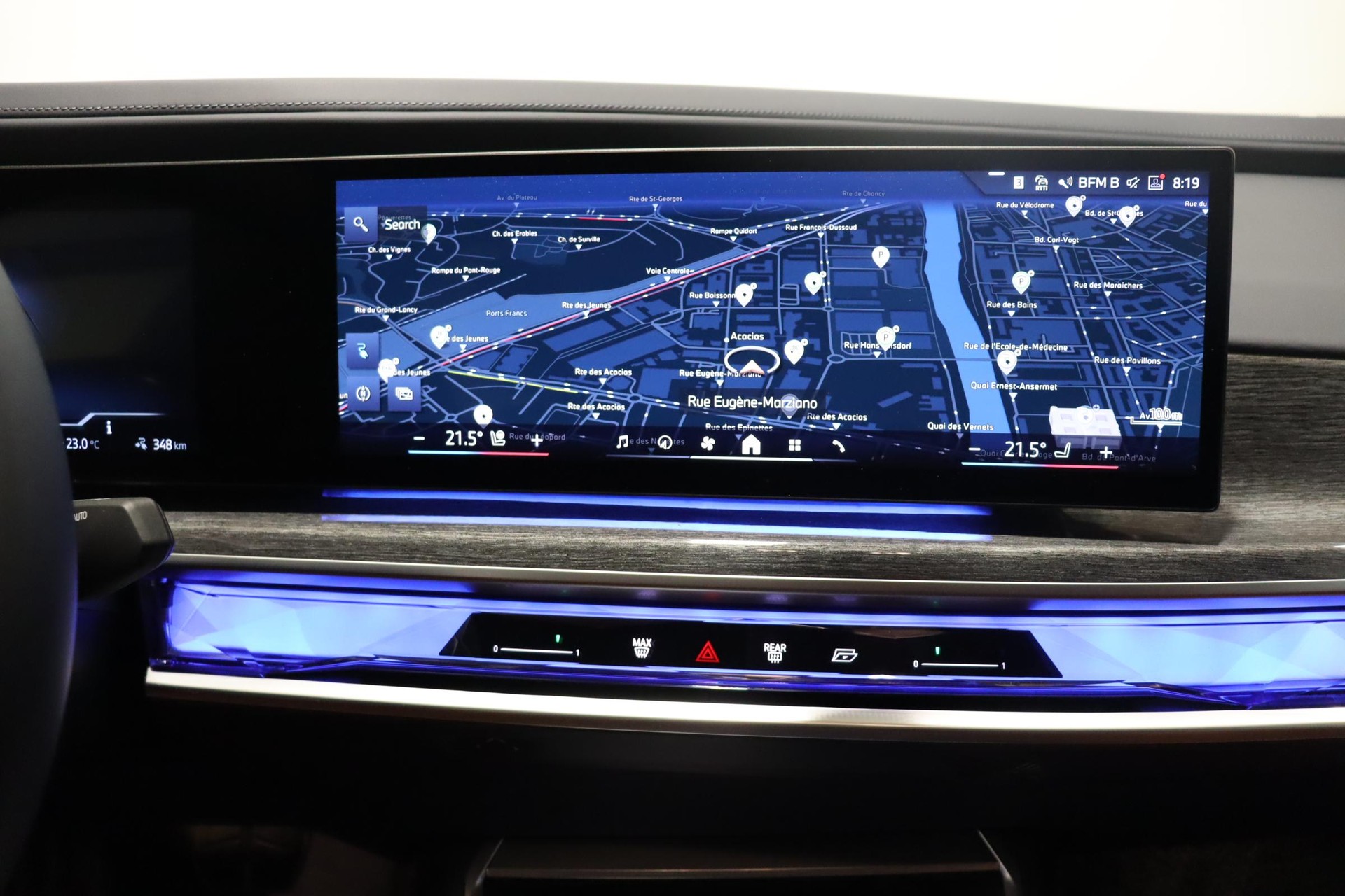 BMW i7 xDrive60-image-14