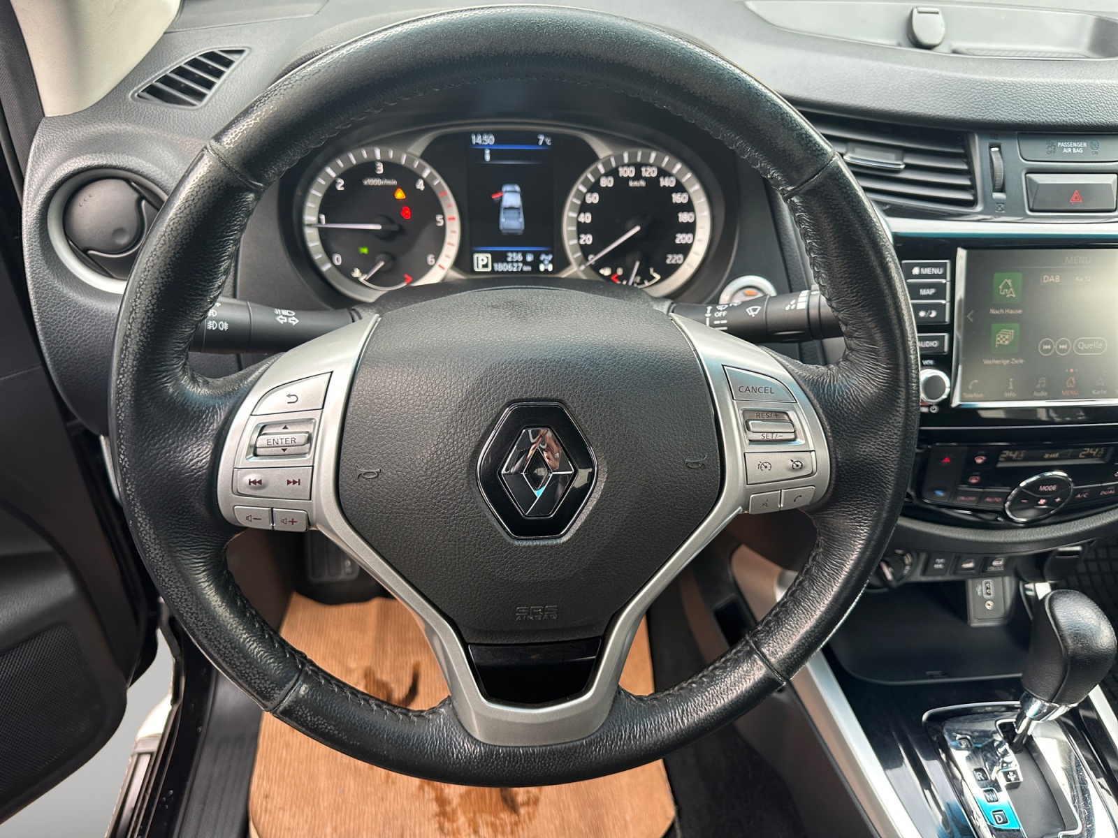 RENAULT Alaskan DC Twin Turbo dCi 190 4WD ICE-Edition A-image-6