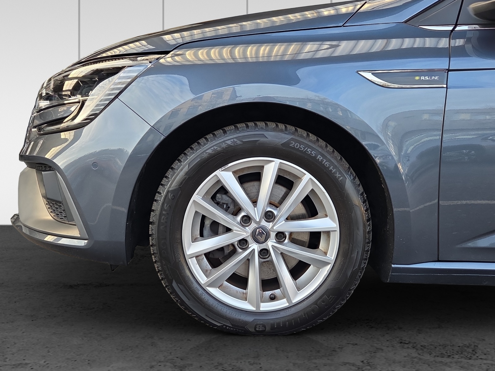 RENAULT Mégane Grandtour 1.6 E-Tech R.S. Line-image-13