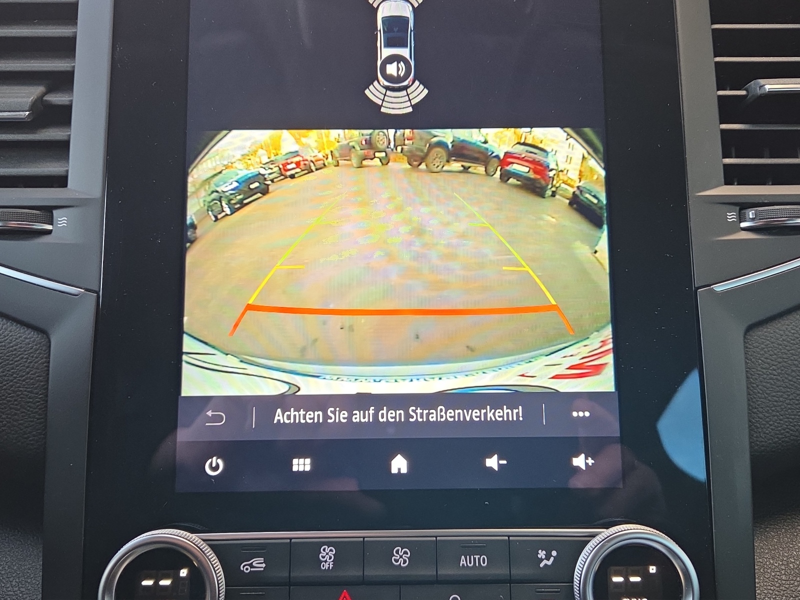 RENAULT Mégane Grandtour 1.6 E-Tech R.S. Line-image-10