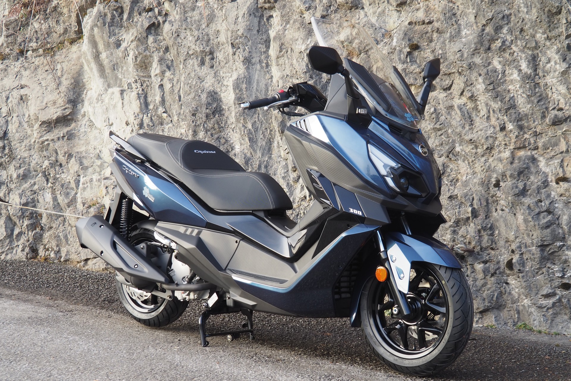 SYM Cruisym 300 E5+-showroom-element-2