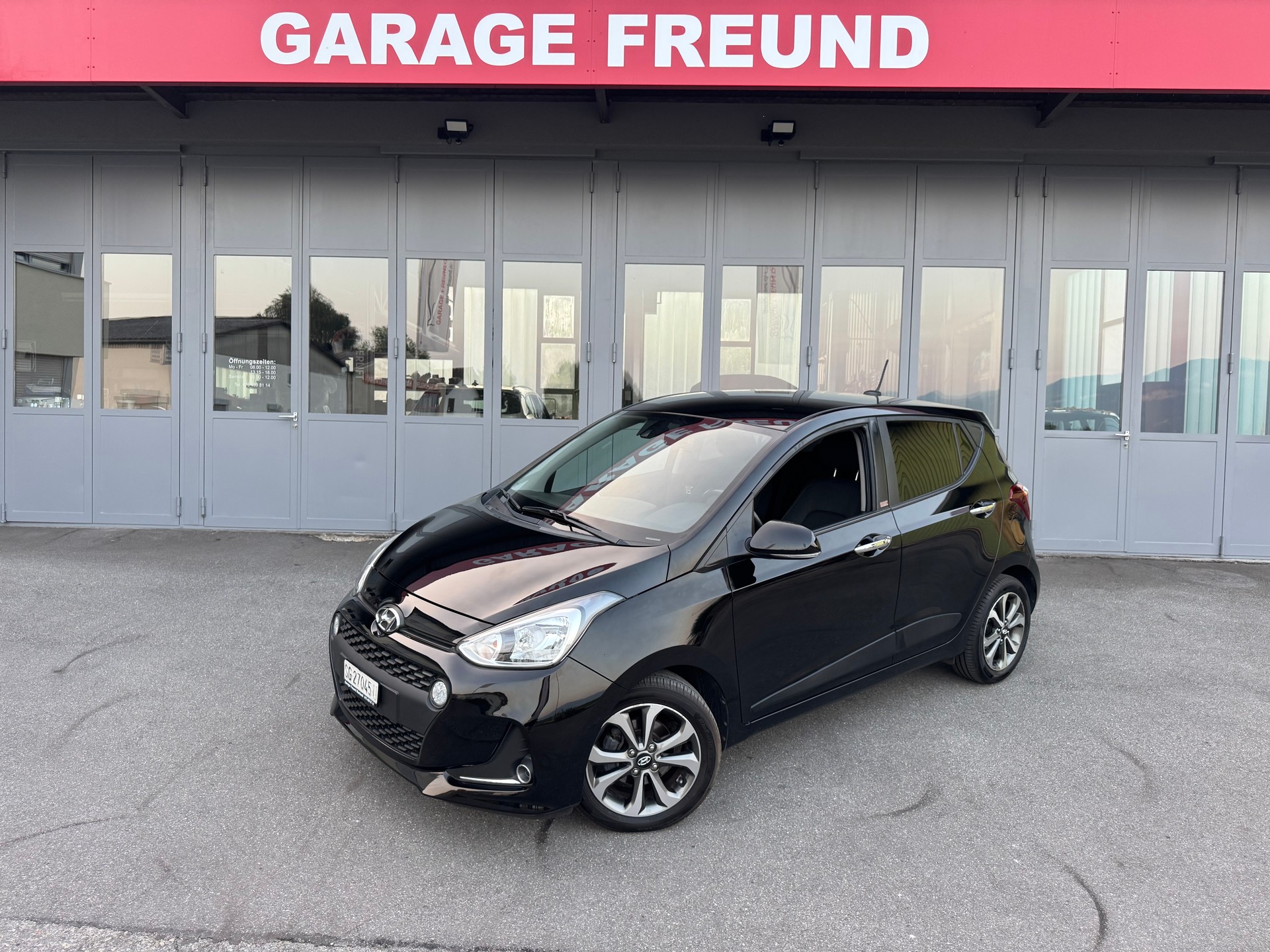 HYUNDAI i10 1.2 Vertex-image-3