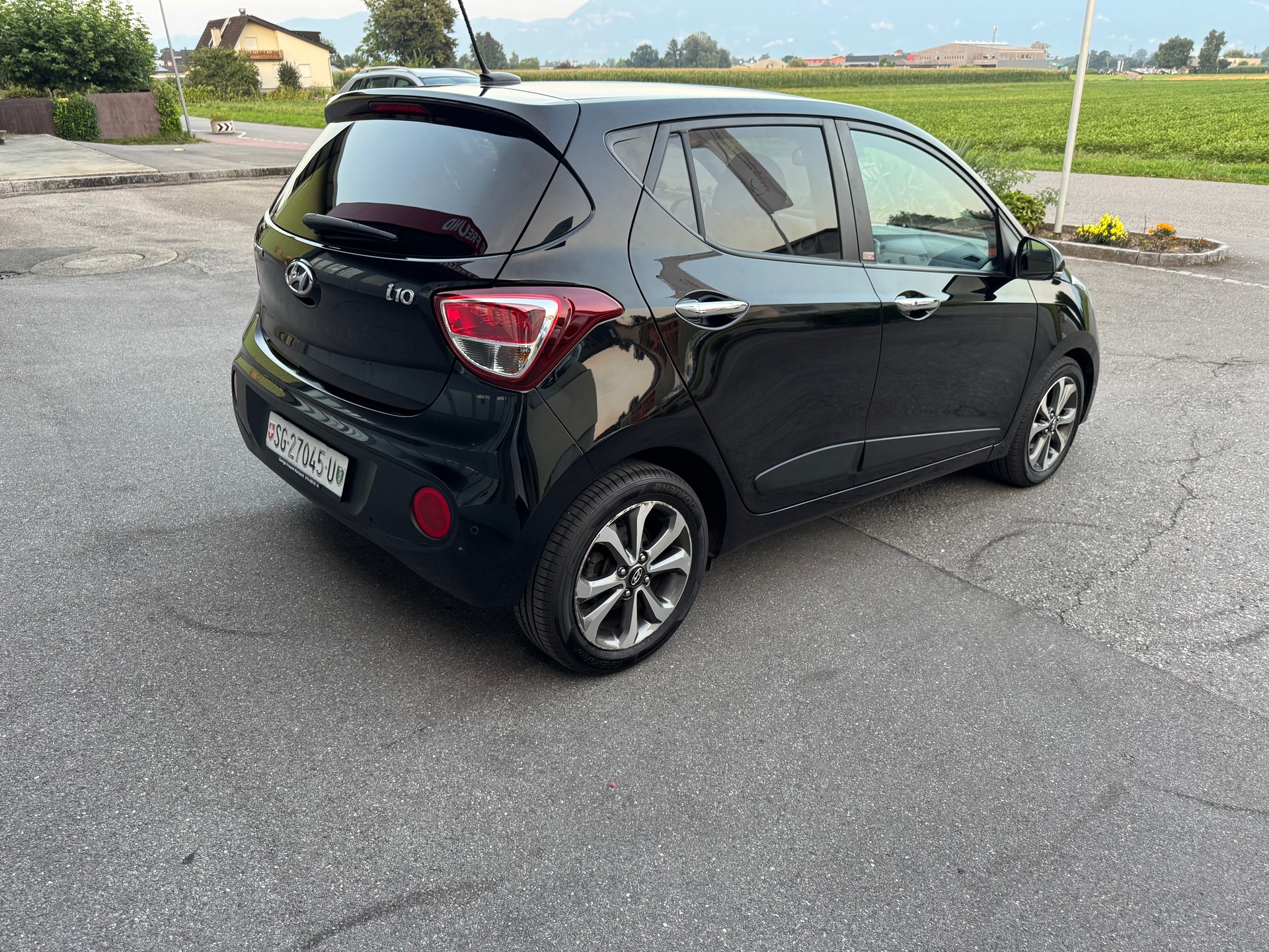HYUNDAI i10 1.2 Vertex-image-9