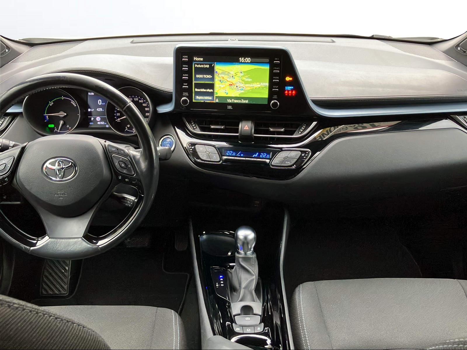 TOYOTA C-HR 2.0 VVTi HSD Trend-image-9