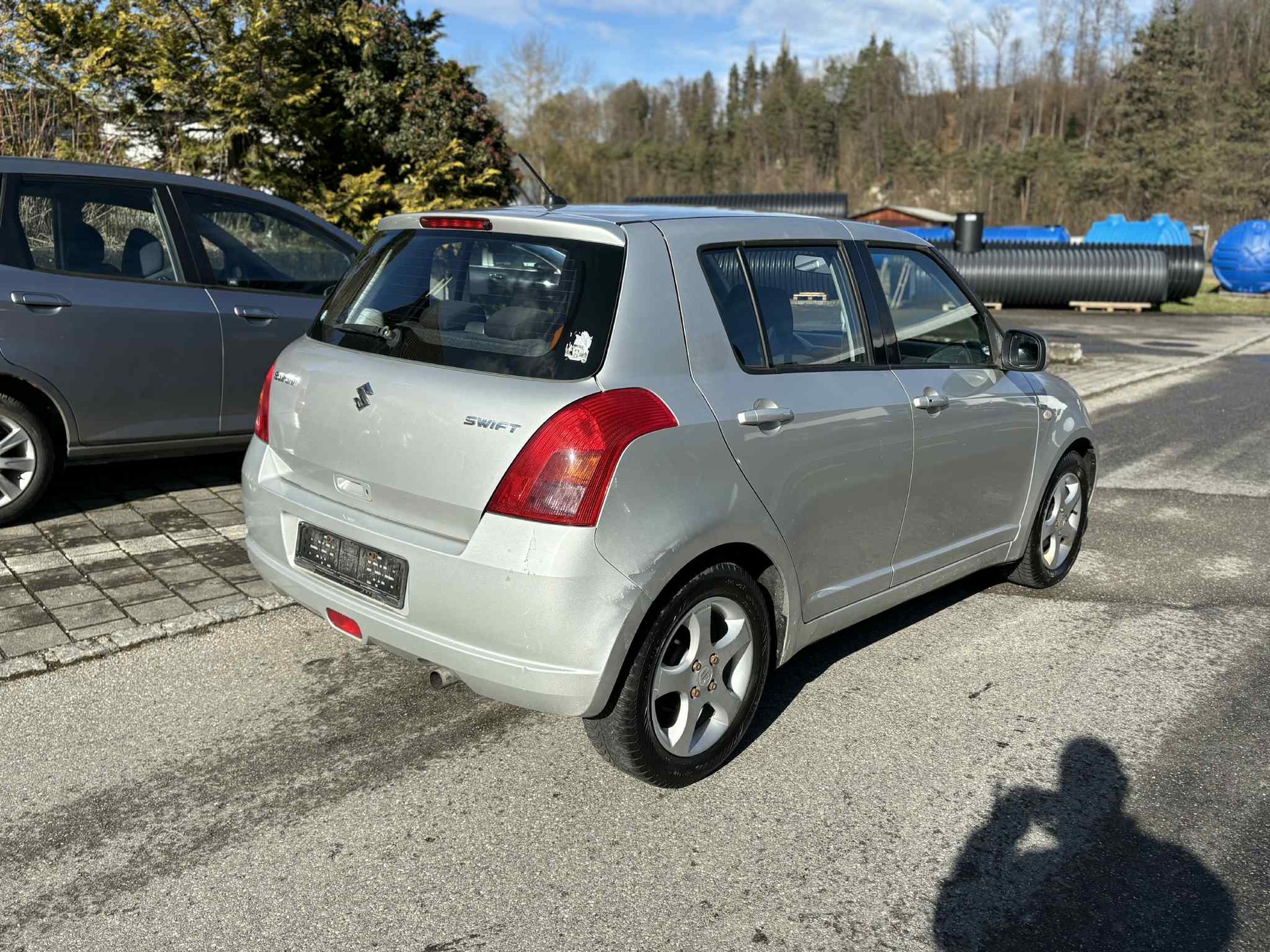 SUZUKI Swift 1.3i 16V GL-image-5