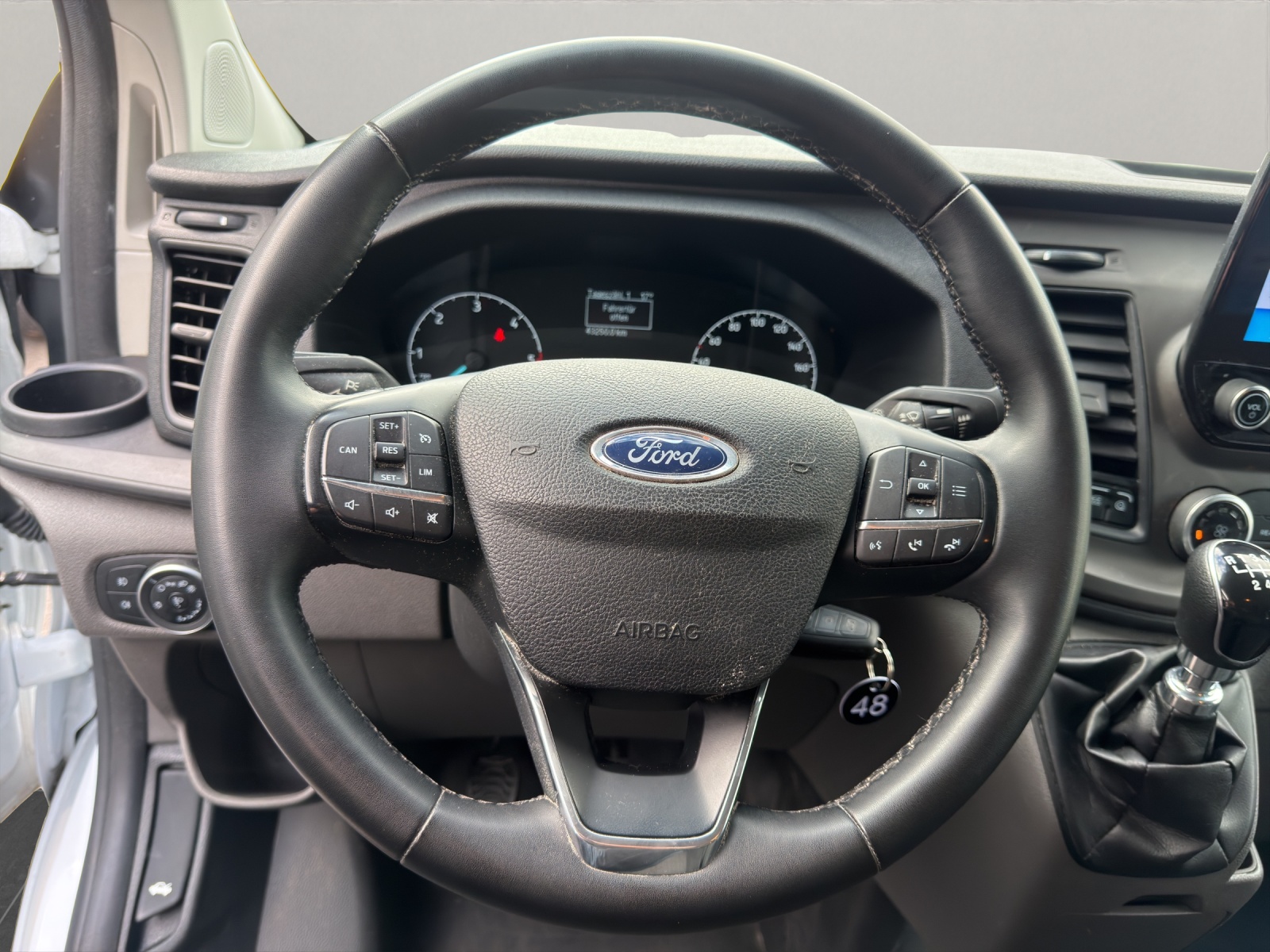 FORD Transit Custom Van 320 L1 2.0 TDCi 130 Trend-image-10