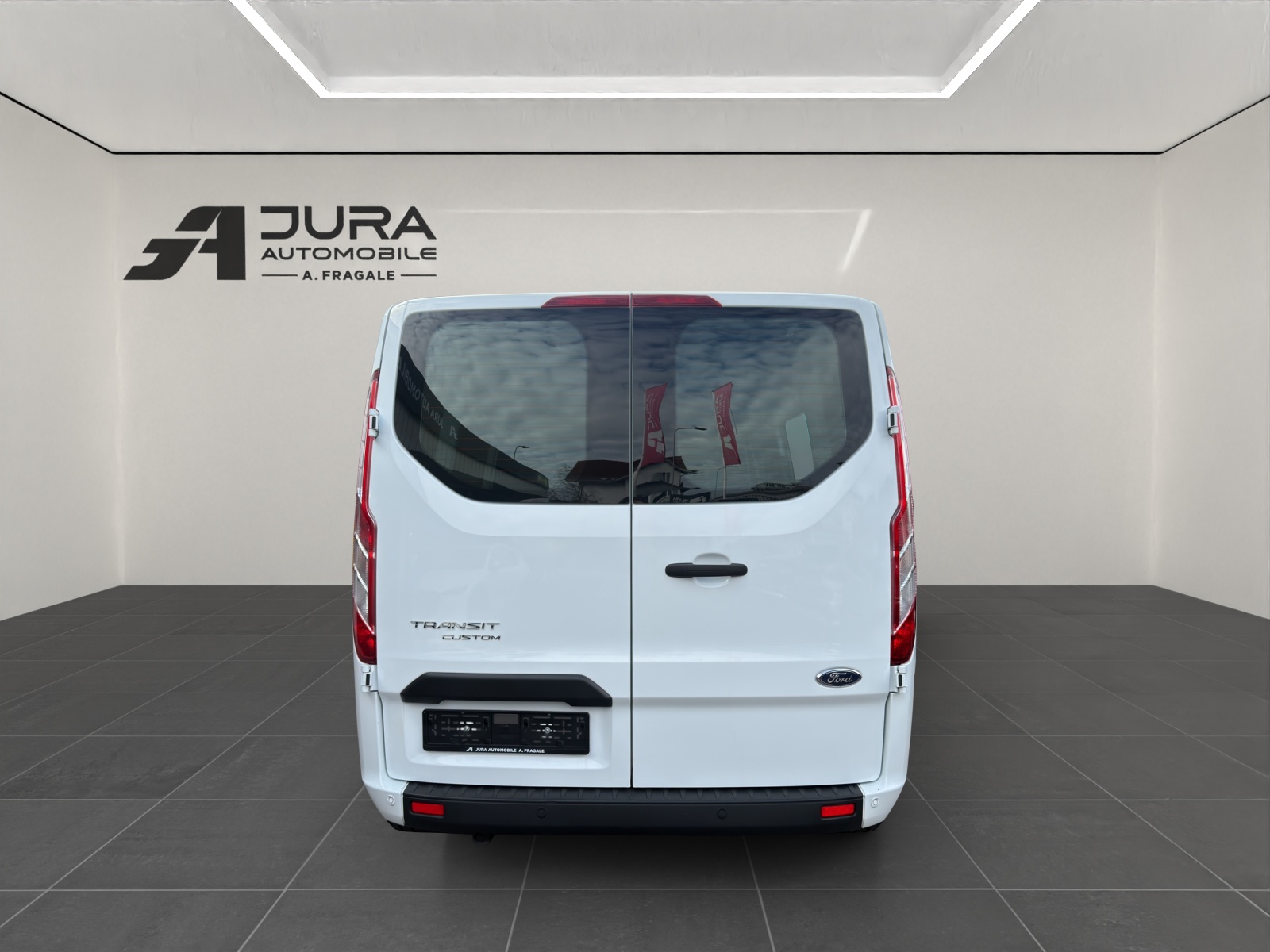 FORD Transit Custom Van 320 L1 2.0 TDCi 130 Trend-image-5