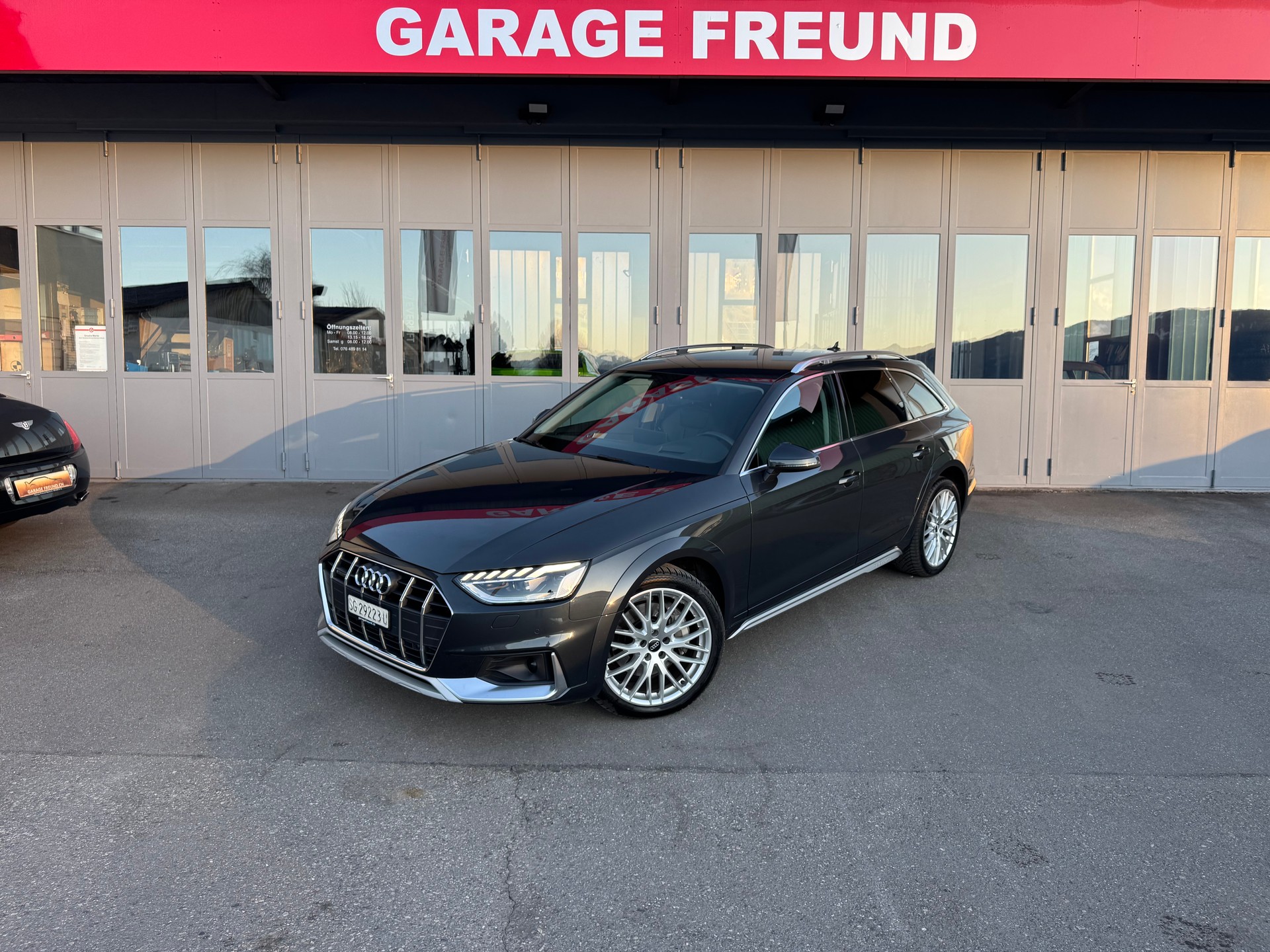 AUDI A4 allroad 45 TDI quattro tiptronic-image-3