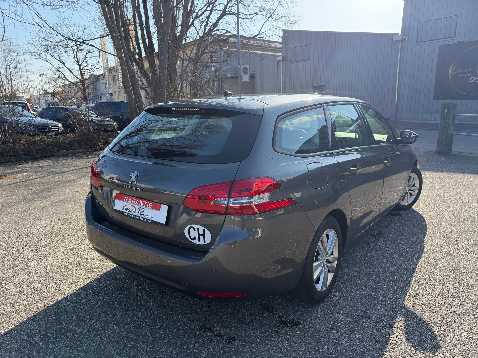 PEUGEOT 308 SW 1.5 BlueHDI Active * Gr. Navi * Klima-auto * Tempomat * PDC V&H * Frisch Ab MFK-image-4