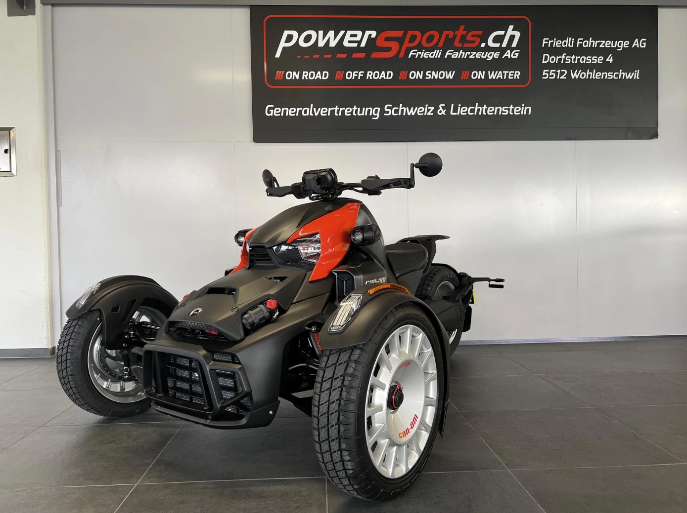 CAN-AM Ryker Ace 900 Rally-showroom-element-1