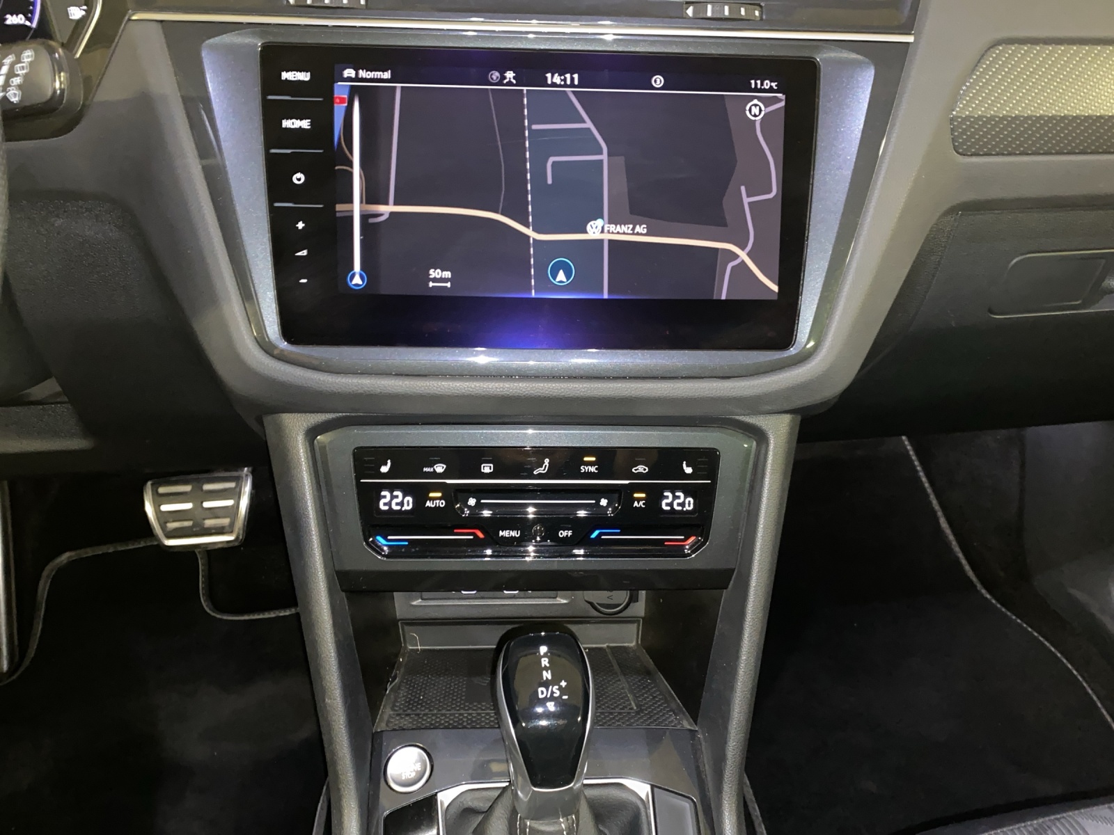 VW Tiguan 2.0 TDI SCR R-Line 4Motion DSG-image-10