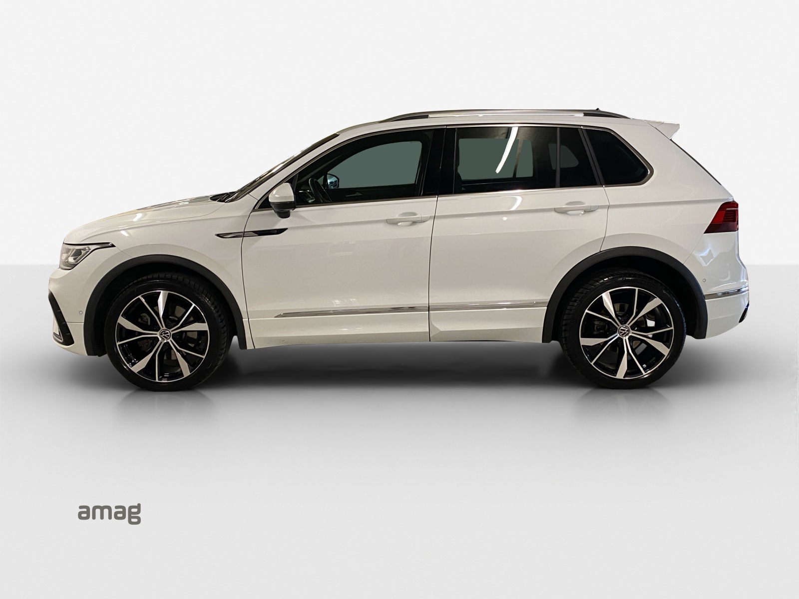 VW Tiguan 2.0 TDI SCR R-Line 4Motion DSG-image-1