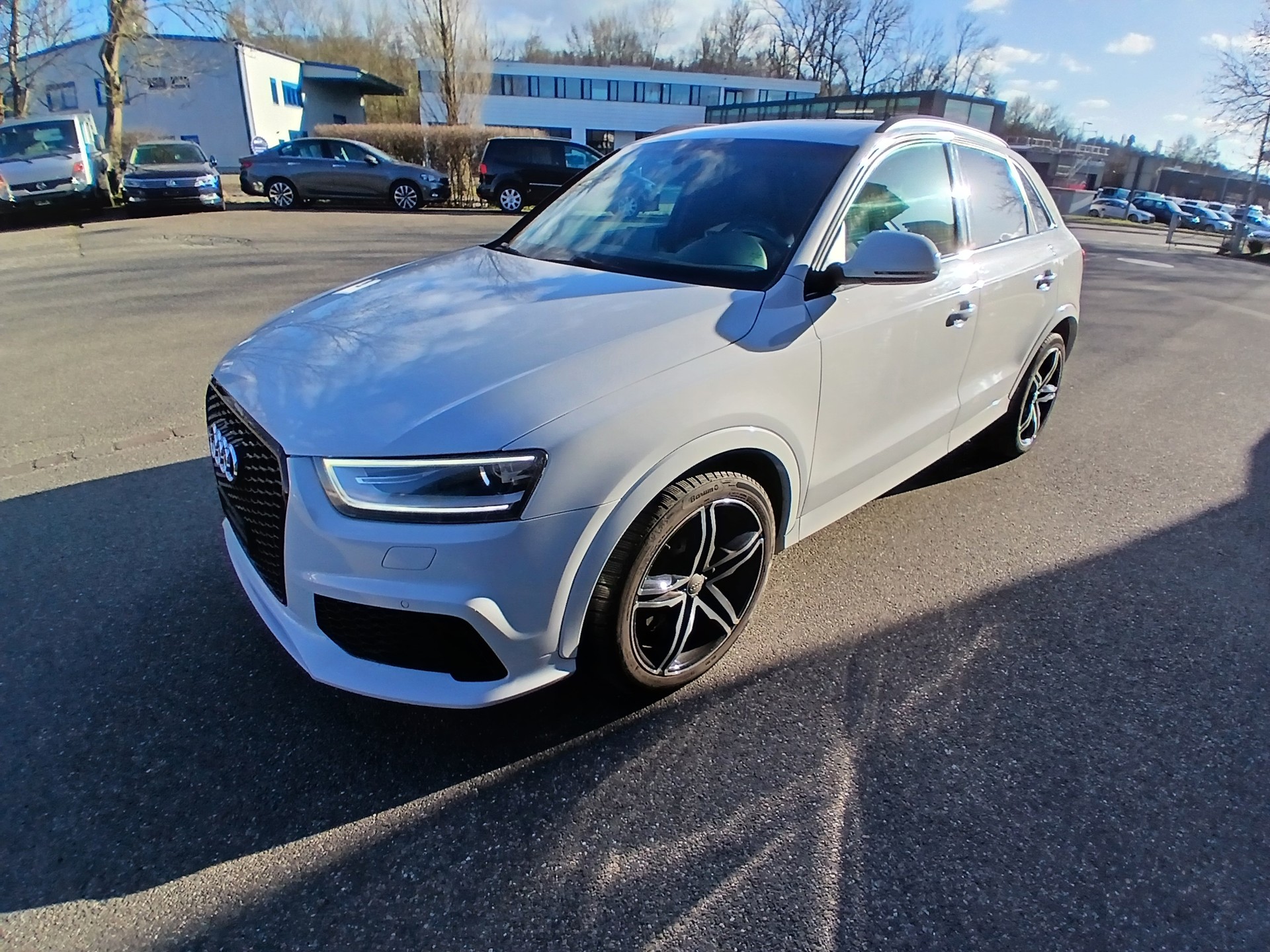 AUDI RS Q3 2.5 TFSI quattro S-tronic-image-0