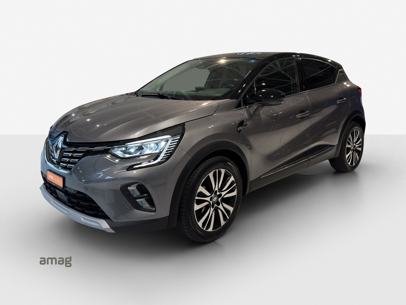 RENAULT Captur 1.3 TCe EDC Initiale Paris EDC-image-0