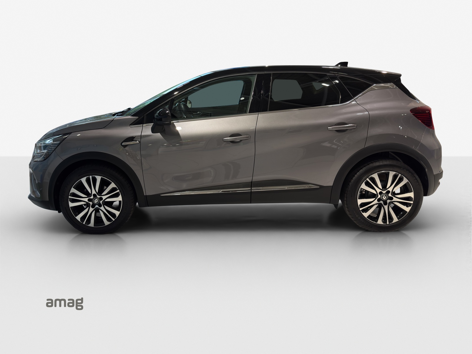 RENAULT Captur 1.3 TCe EDC Initiale Paris EDC-image-1