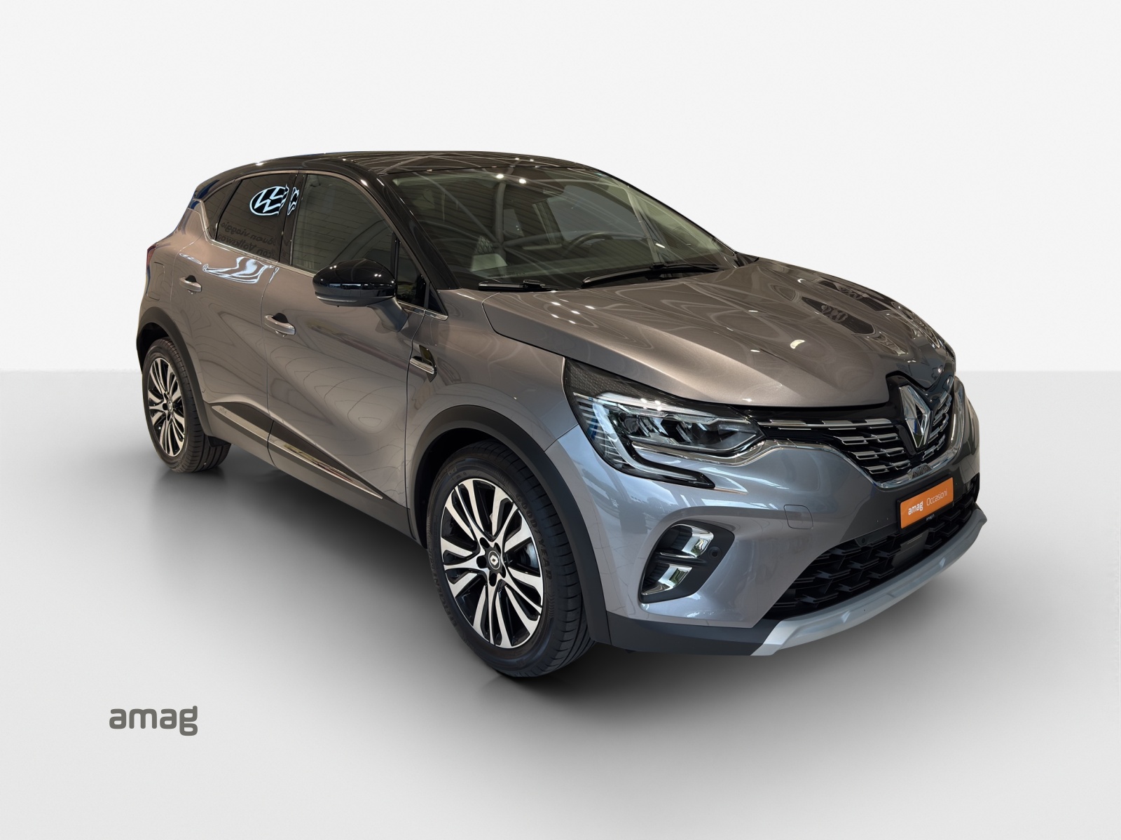 RENAULT Captur 1.3 TCe EDC Initiale Paris EDC-image-5