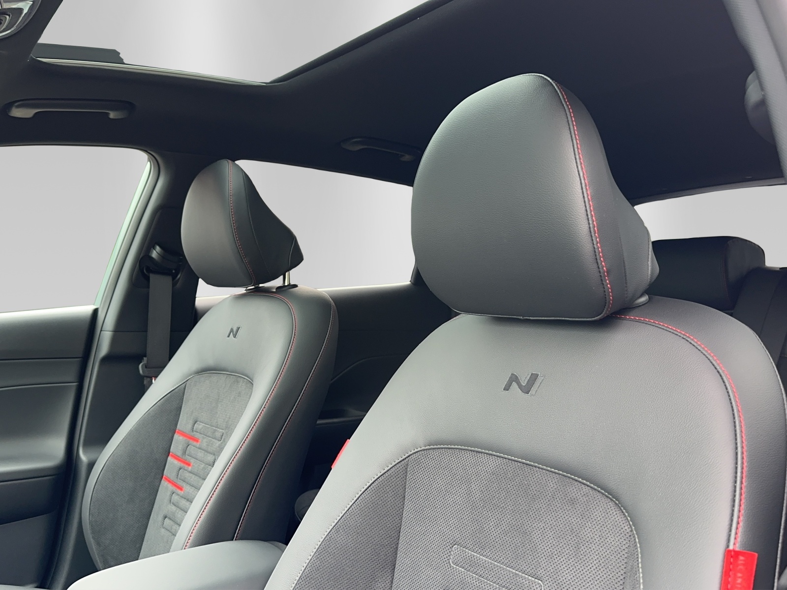 HYUNDAI Kona 1.6 HEV N Line-image-12