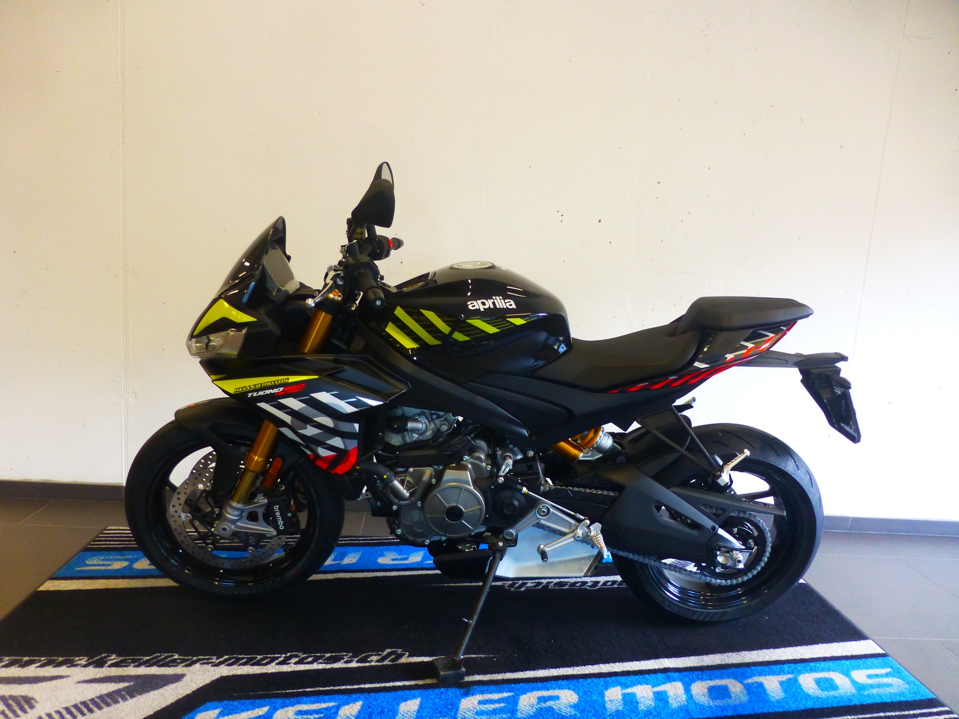 APRILIA Tuono 660 E5+ Factory (35kW)-showroom-element-1