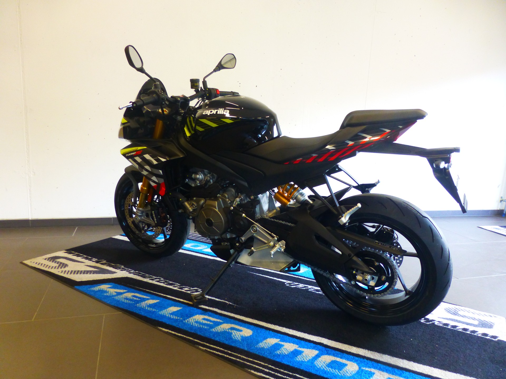 APRILIA Tuono 660 E5+ Factory (35kW)-showroom-element-3