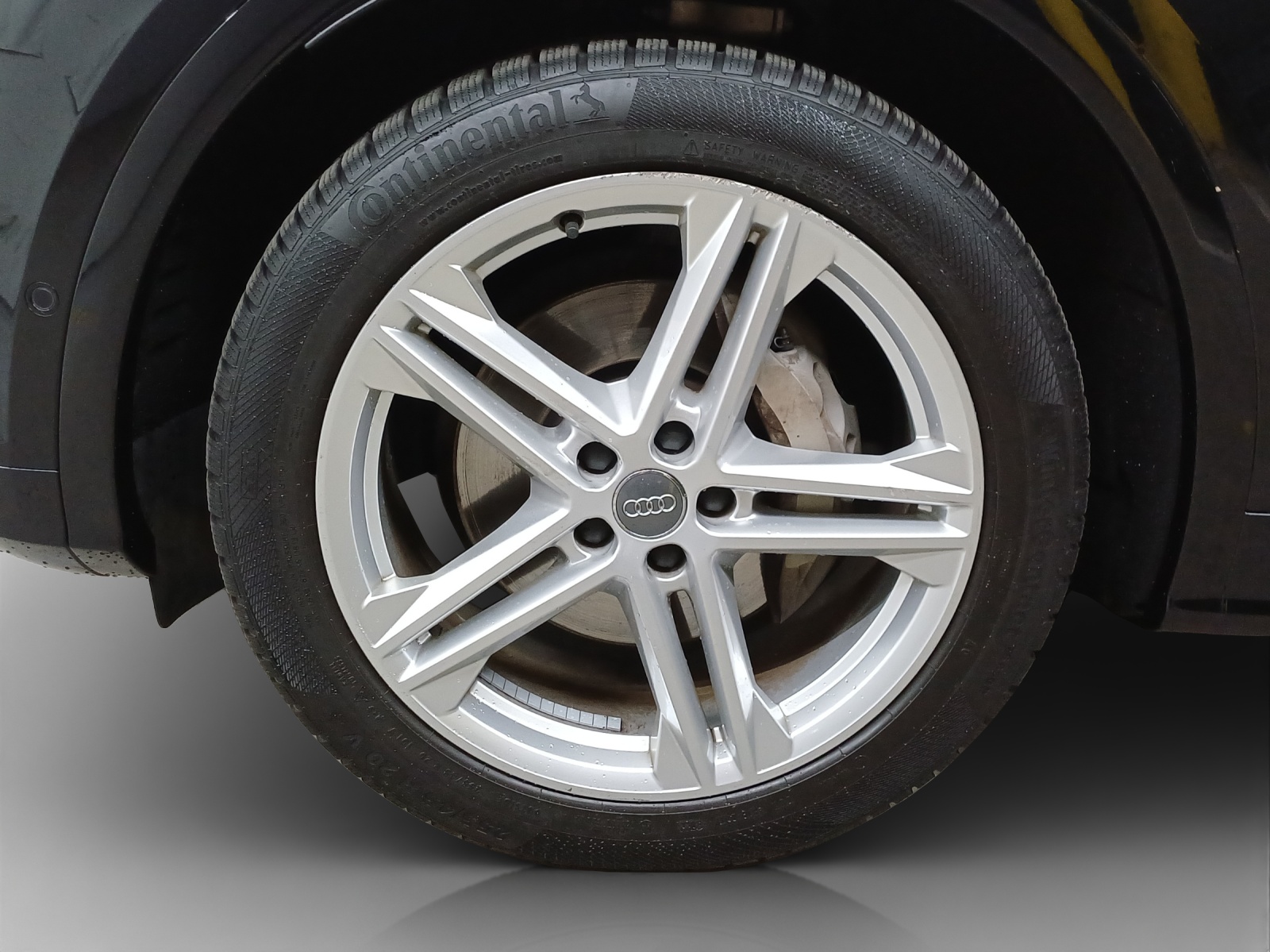 AUDI Q5 55 TFSI e sport quattro-image-15