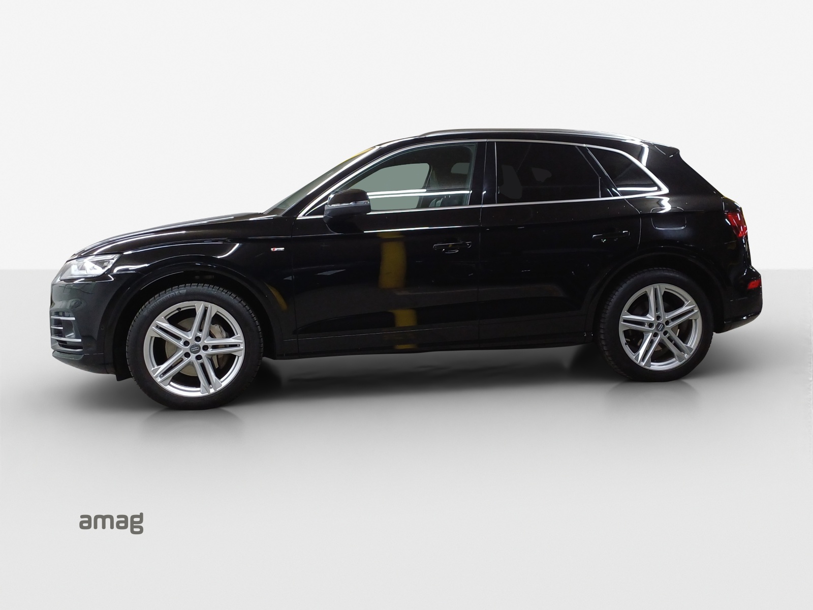AUDI Q5 55 TFSI e sport quattro-image-1