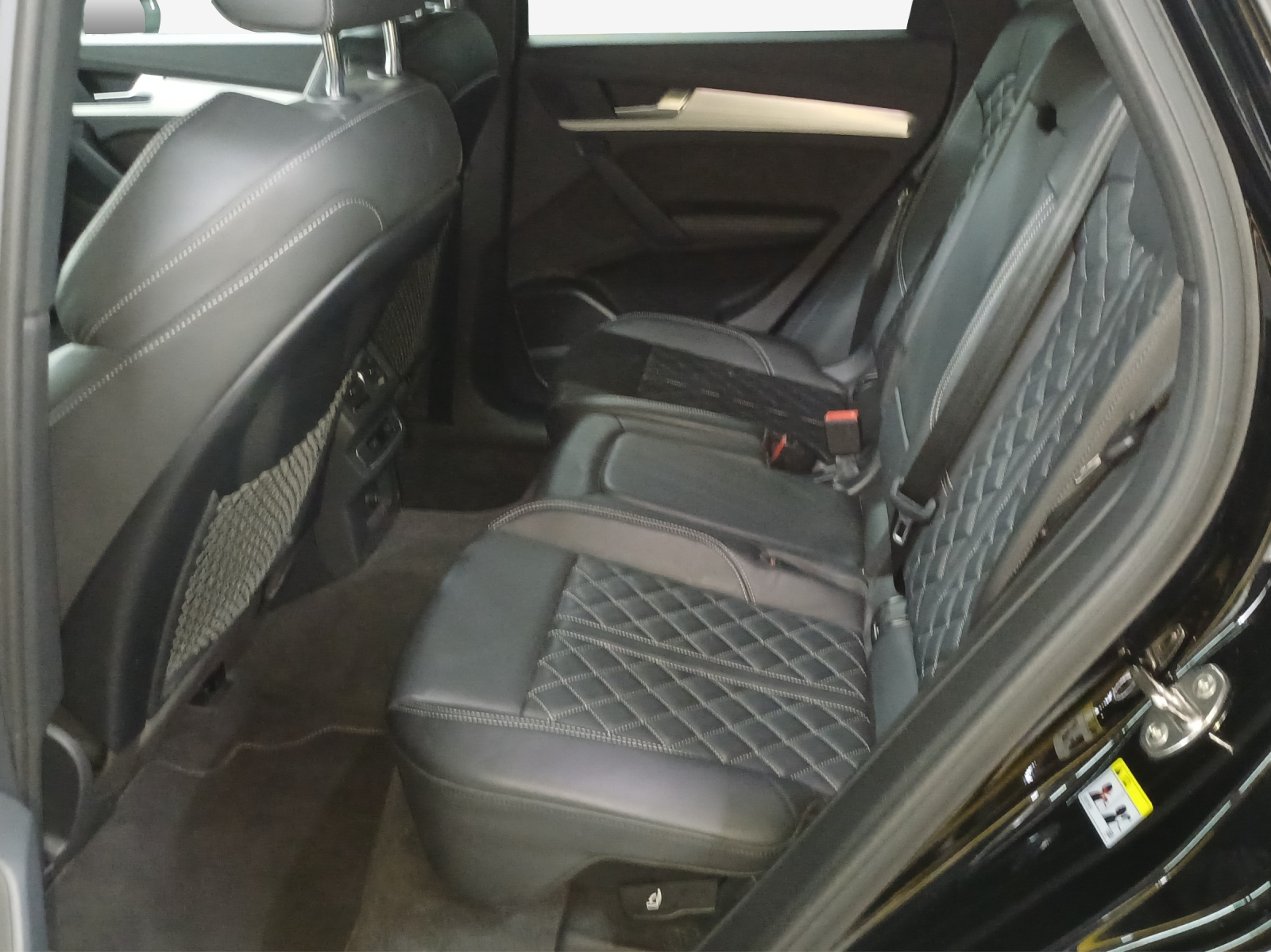 AUDI Q5 55 TFSI e sport quattro-image-11