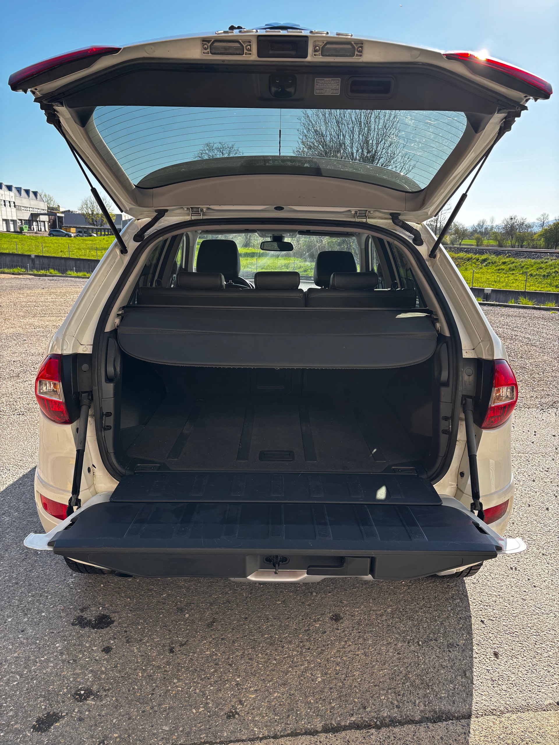 RENAULT Koleos 2.0 dCi Bose 4x4 Automatic-image-15