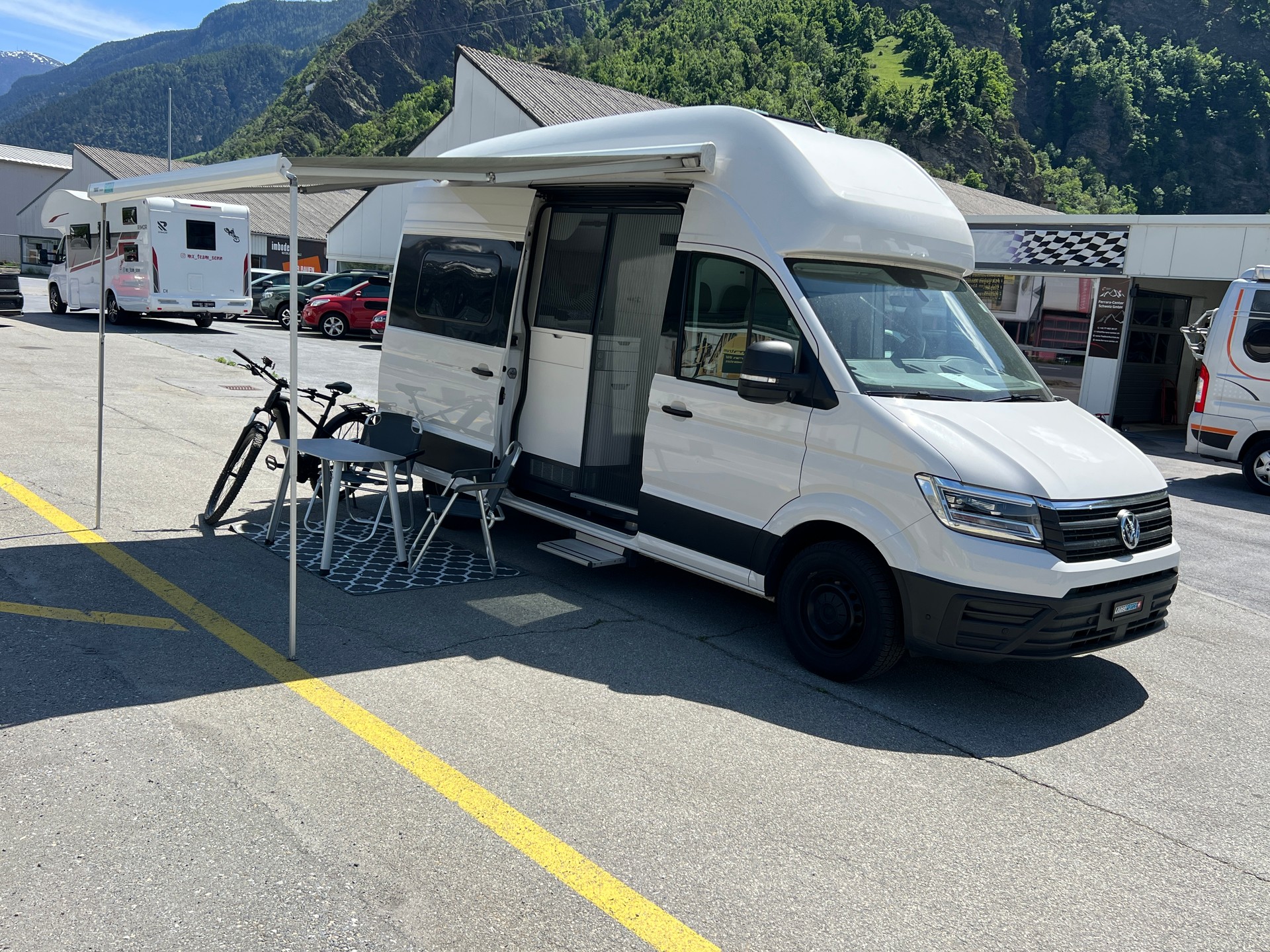 VW Grand California 600 2.0 BI-TDI-image-1