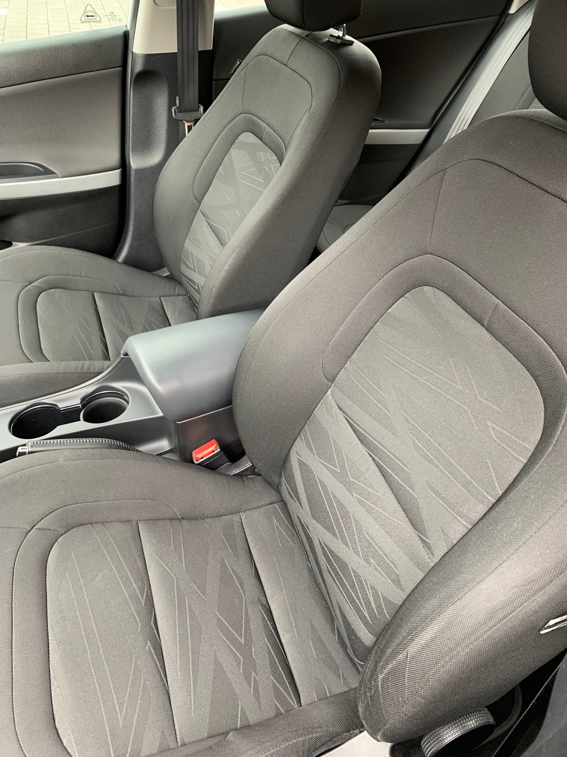 KIA Cee'd Sportswagon 1.6 GDi Swiss Champion DCT-image-8