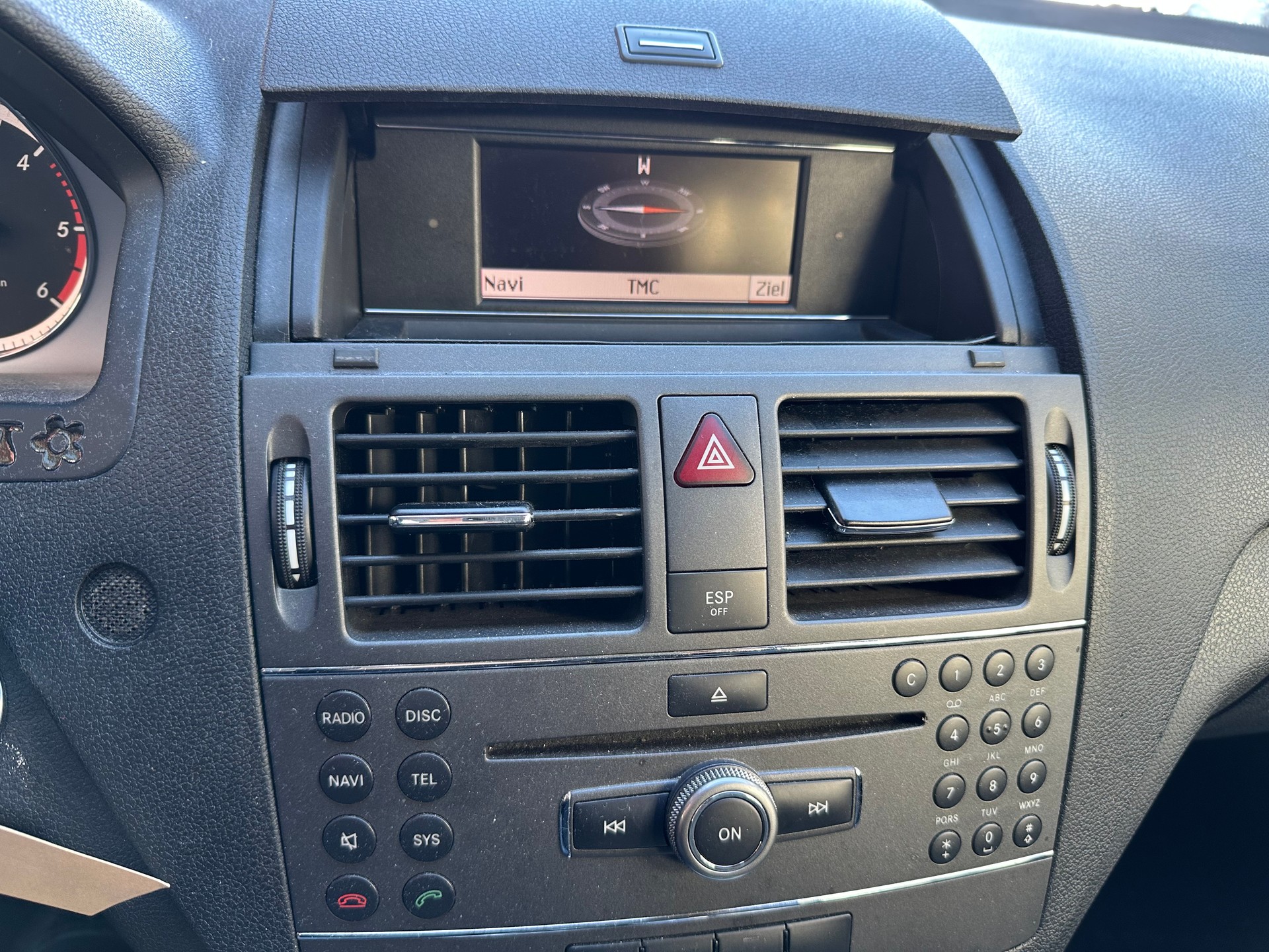 MERCEDES-BENZ C 220 CDI BlueEfficiency Automatic-image-7
