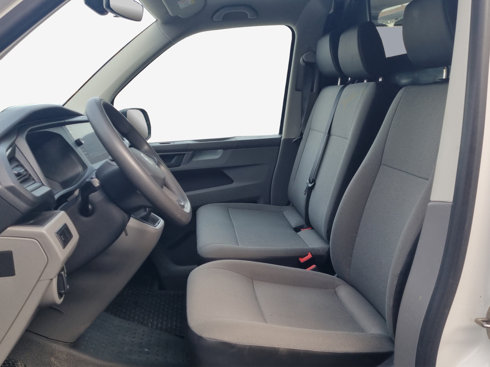 VW T6.1 2.0 TDI 4Motion DSG-image-7