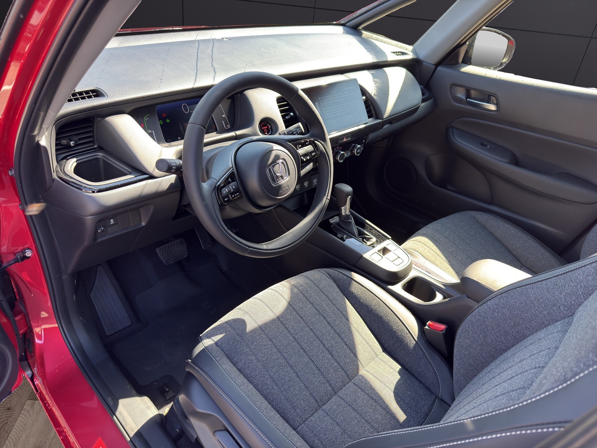 HONDA Jazz 1.5i-MMD Advance E-CVT-image-12