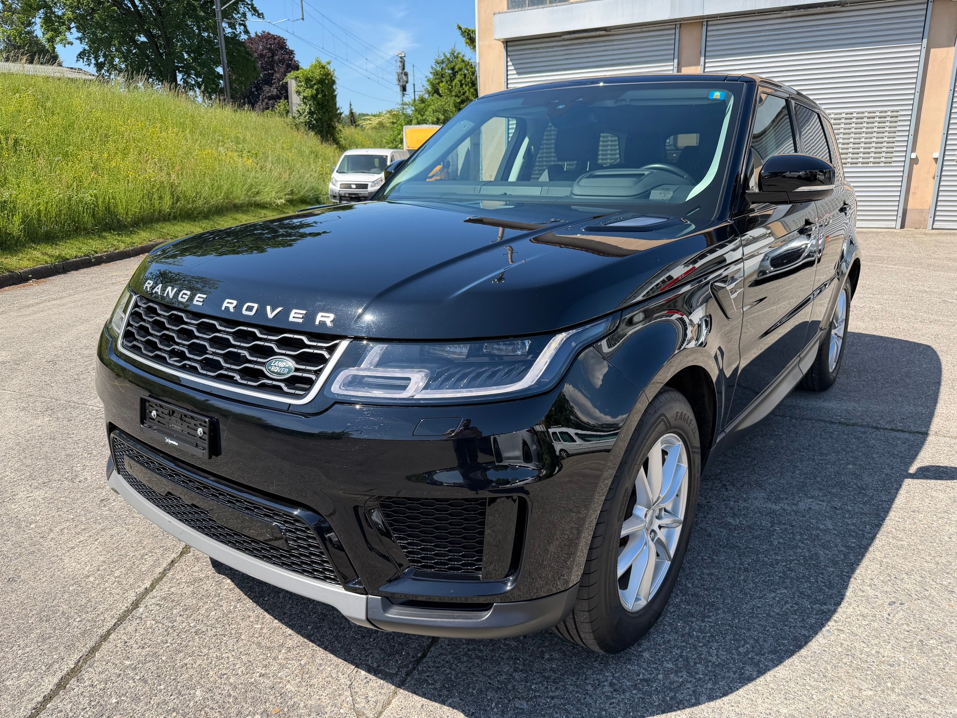 LAND ROVER Range Rover Sport 3.0 SDV6 S Automatic-image-0