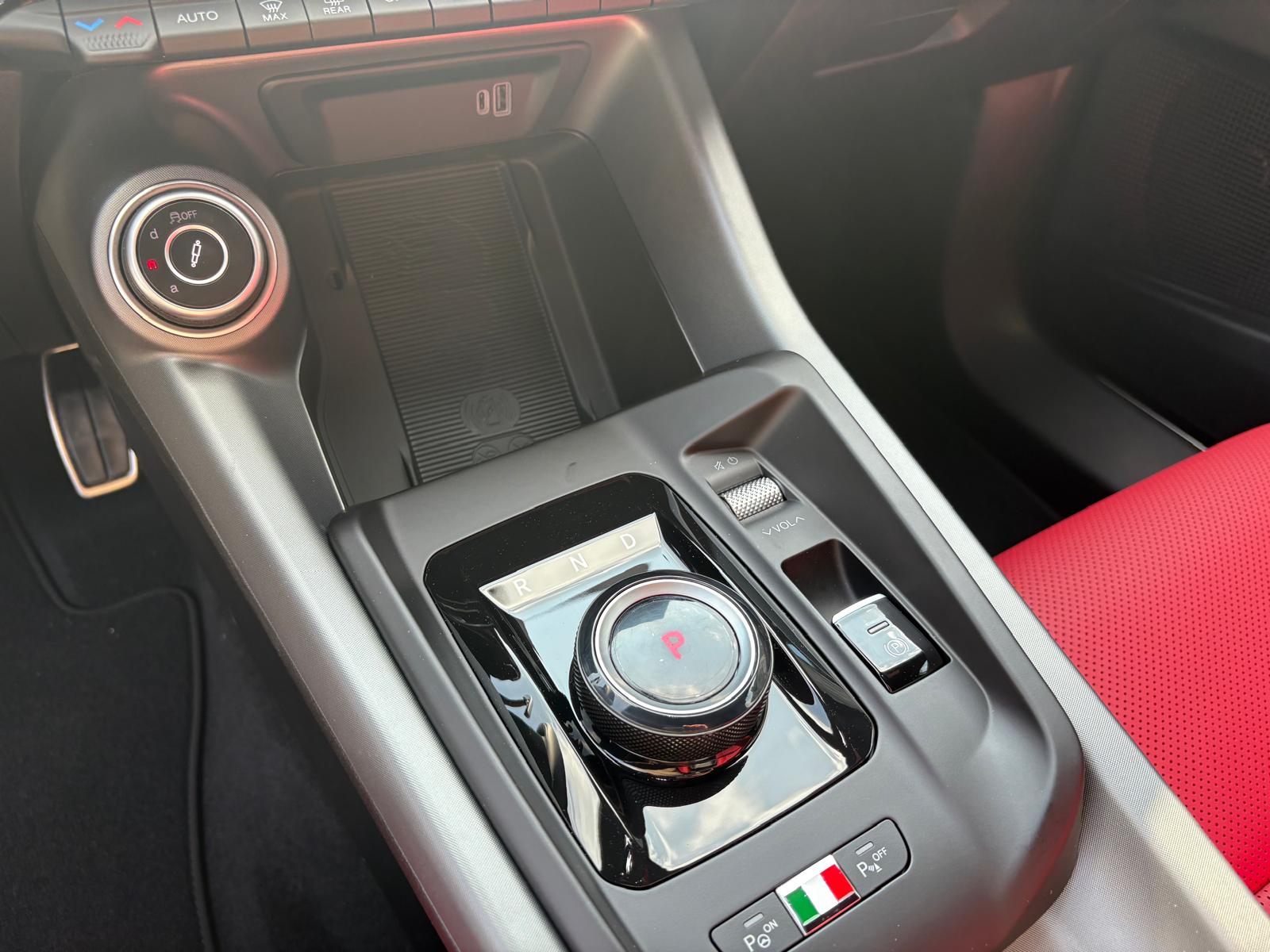 ALFA ROMEO Tonale 1.5 Hybrid Veloce-image-9