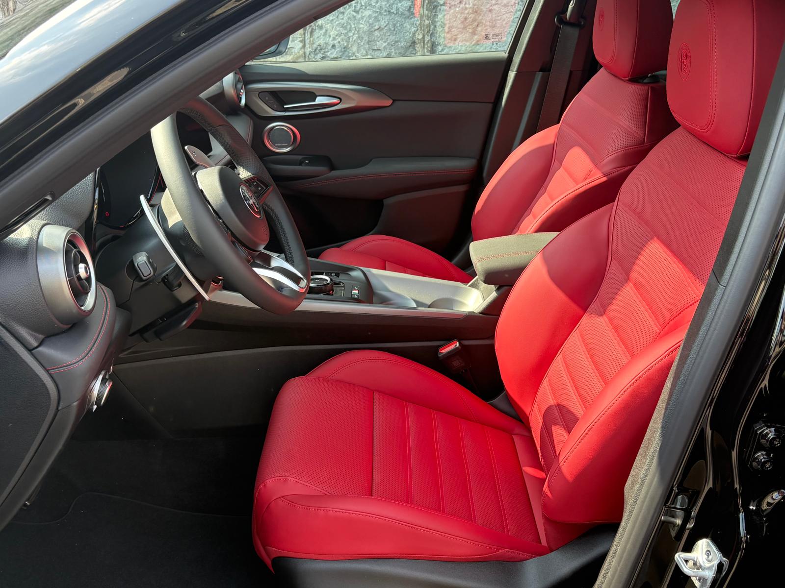 ALFA ROMEO Tonale 1.5 Hybrid Veloce-image-6