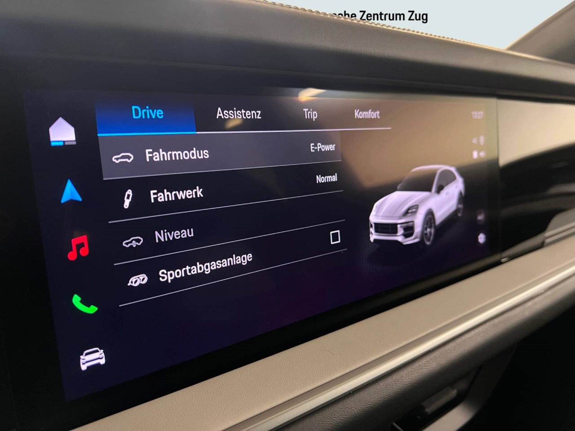 PORSCHE Cayenne Turbo E-Hybrid Coupé mit GT-Paket-image-26