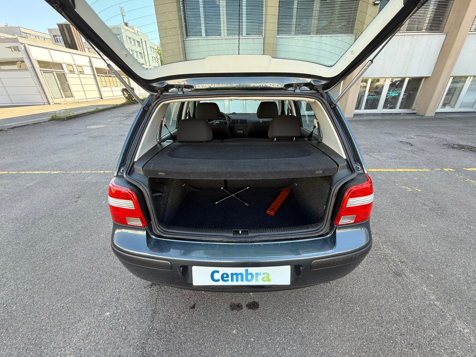 VW Golf 1.6 Comfortline Automatic *Frisch ab MFK 28.Mai 2026-image-4