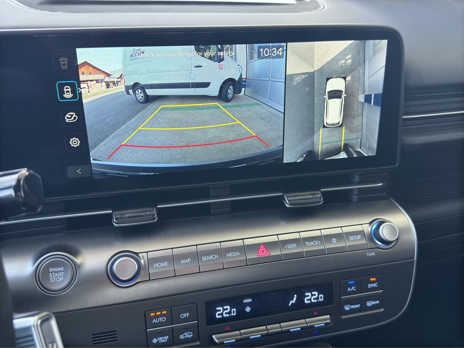HYUNDAI Kona 1.6 GDi Hybrid Amplia-image-13