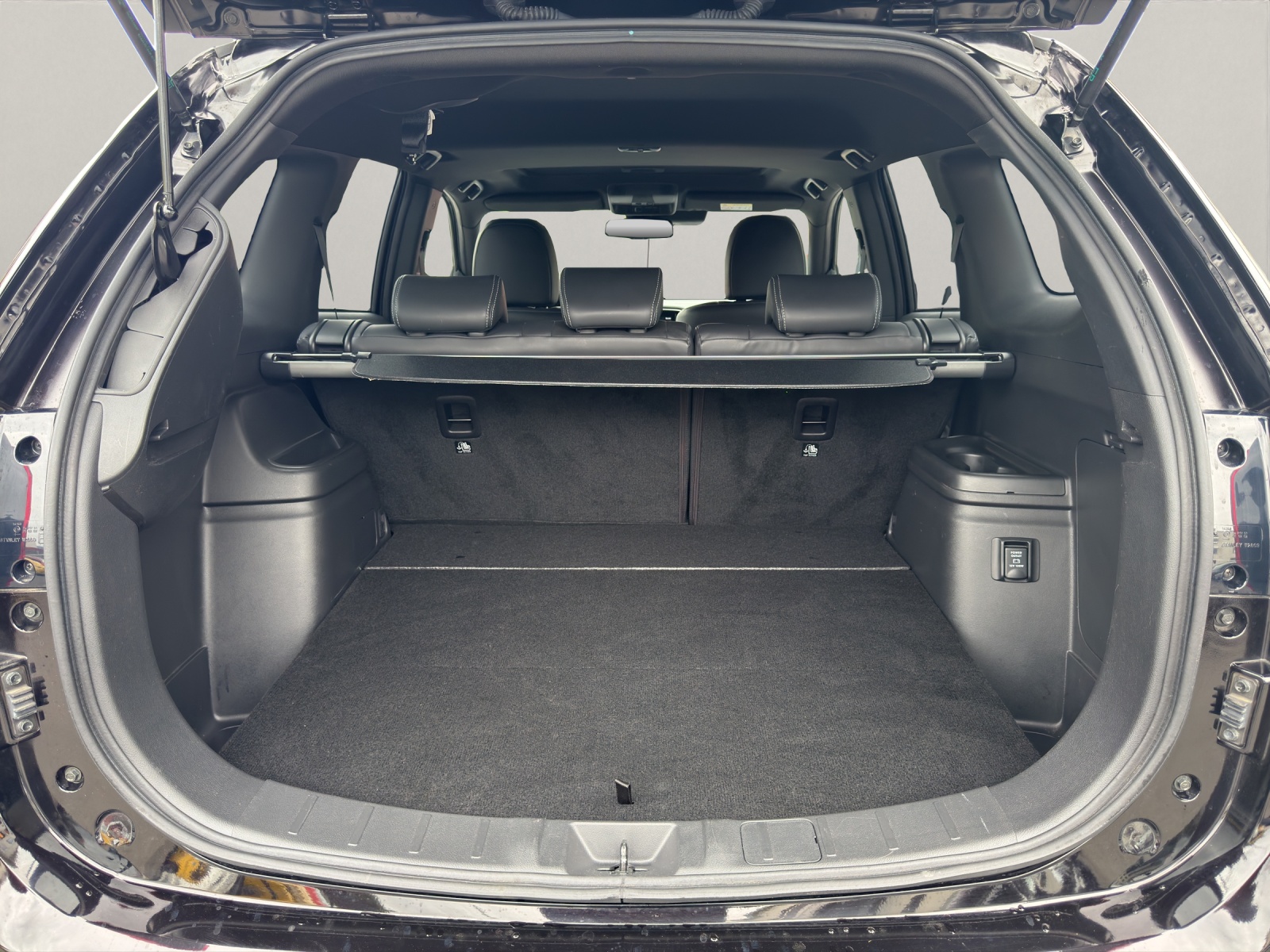 MITSUBISHI Outlander 2.4 PHEV Diamond-image-15